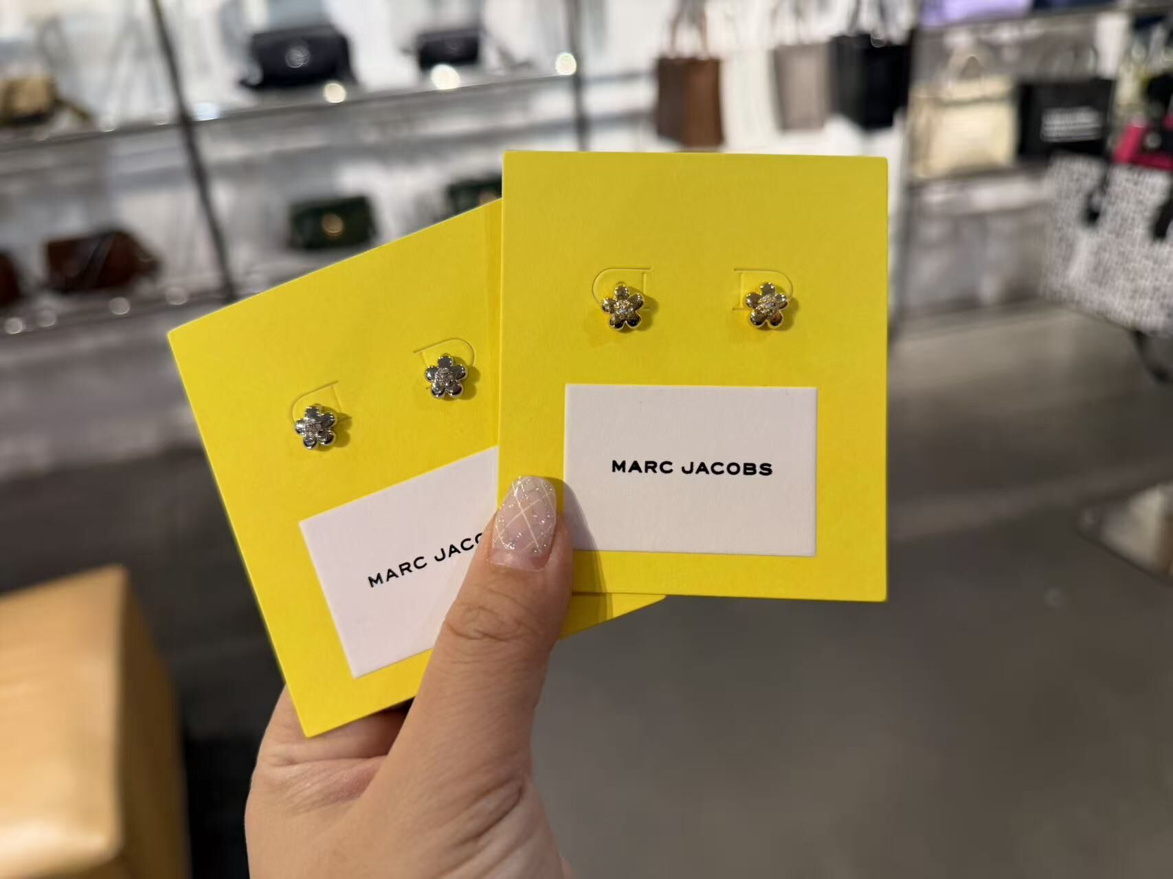 【直播】Marc Jacobs LX031281 花花閃石耳環