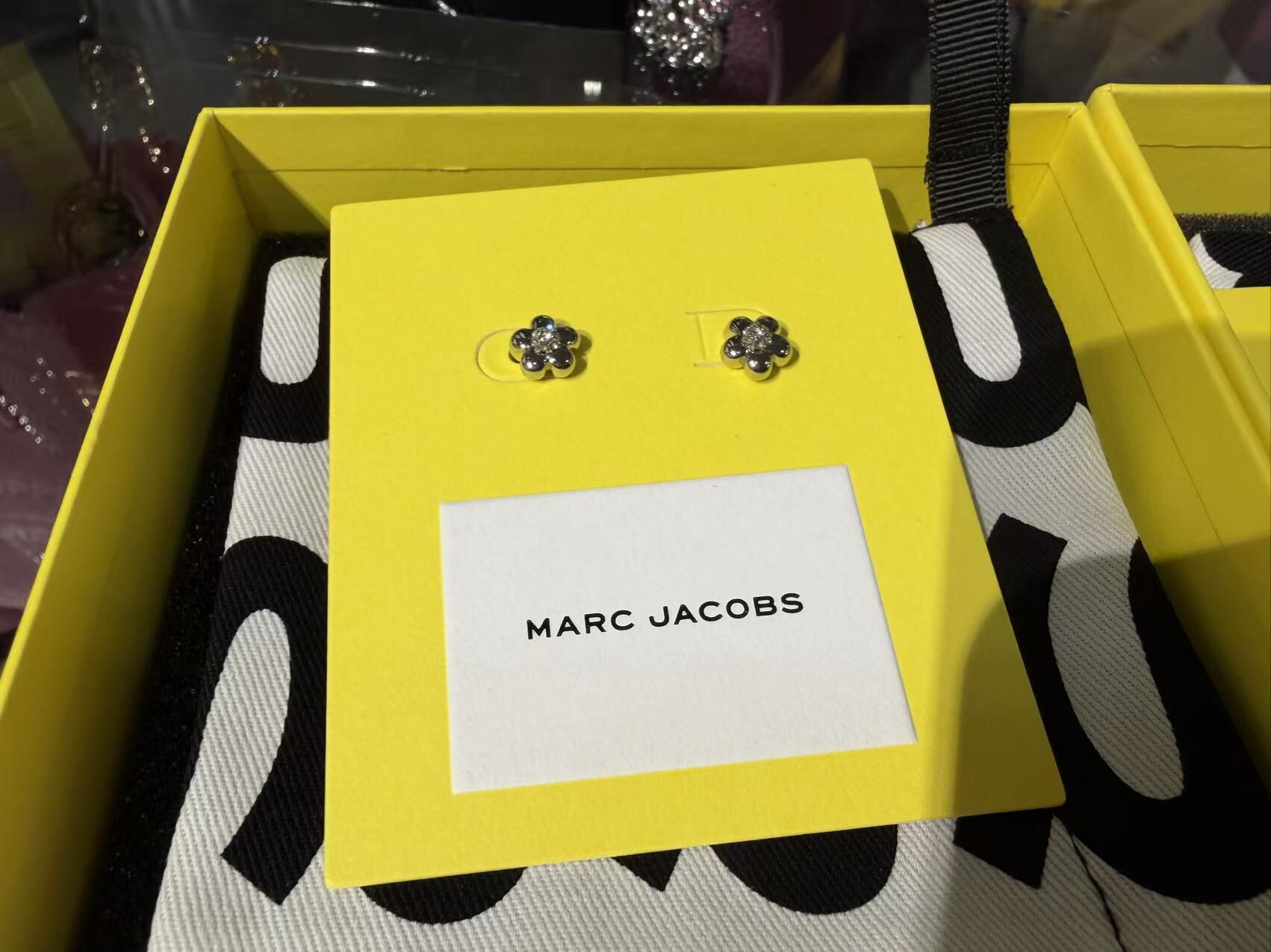 【直播】Marc Jacobs LX031281 花花閃石耳環