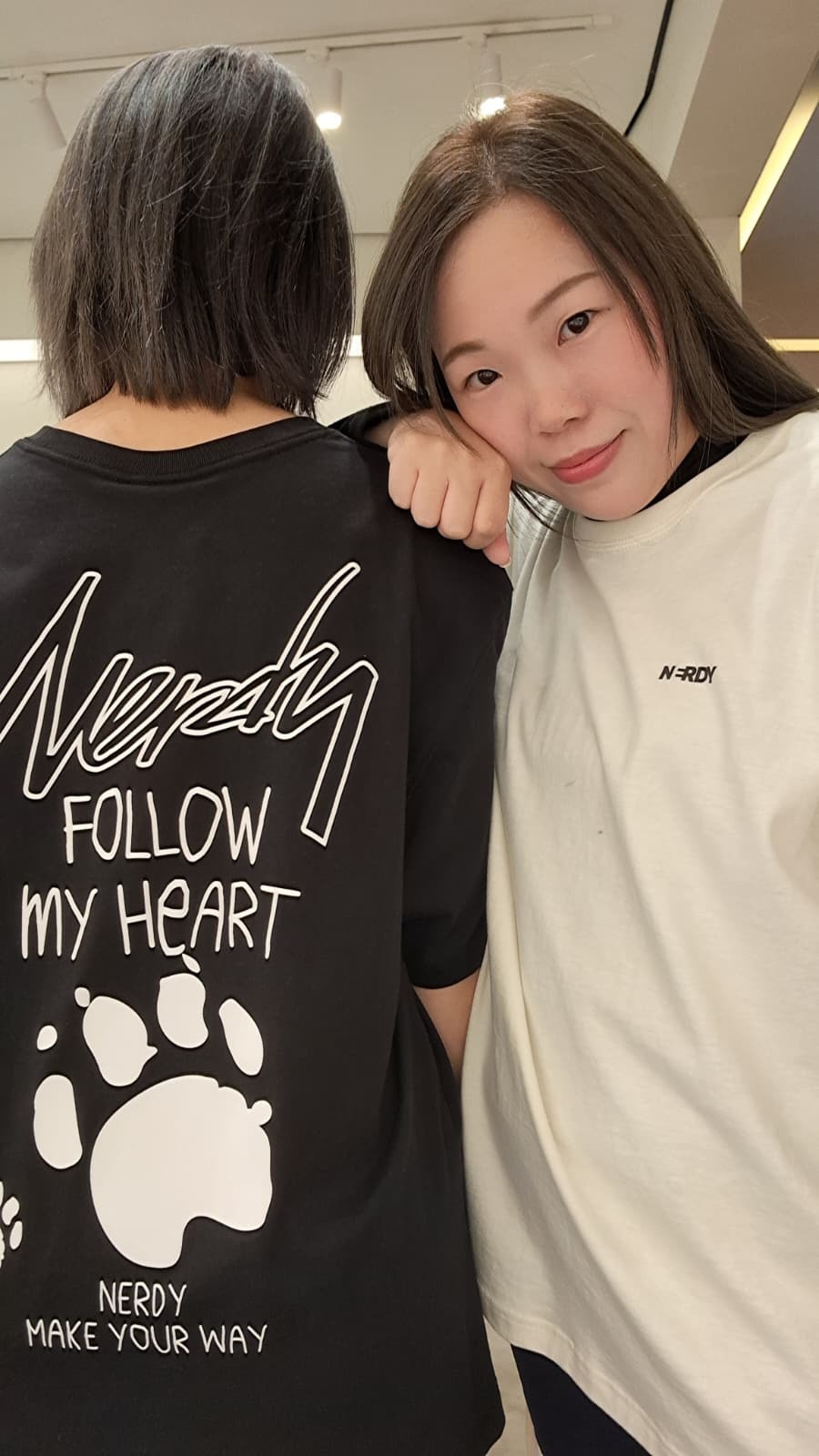 韓國代購 NERDY  Footprint S/S T-Shirt NE06