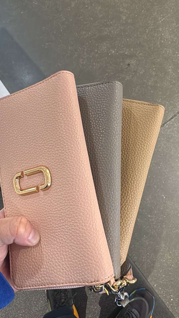 【直播】 MARC JACOBS H122470 拉鏈長銀包