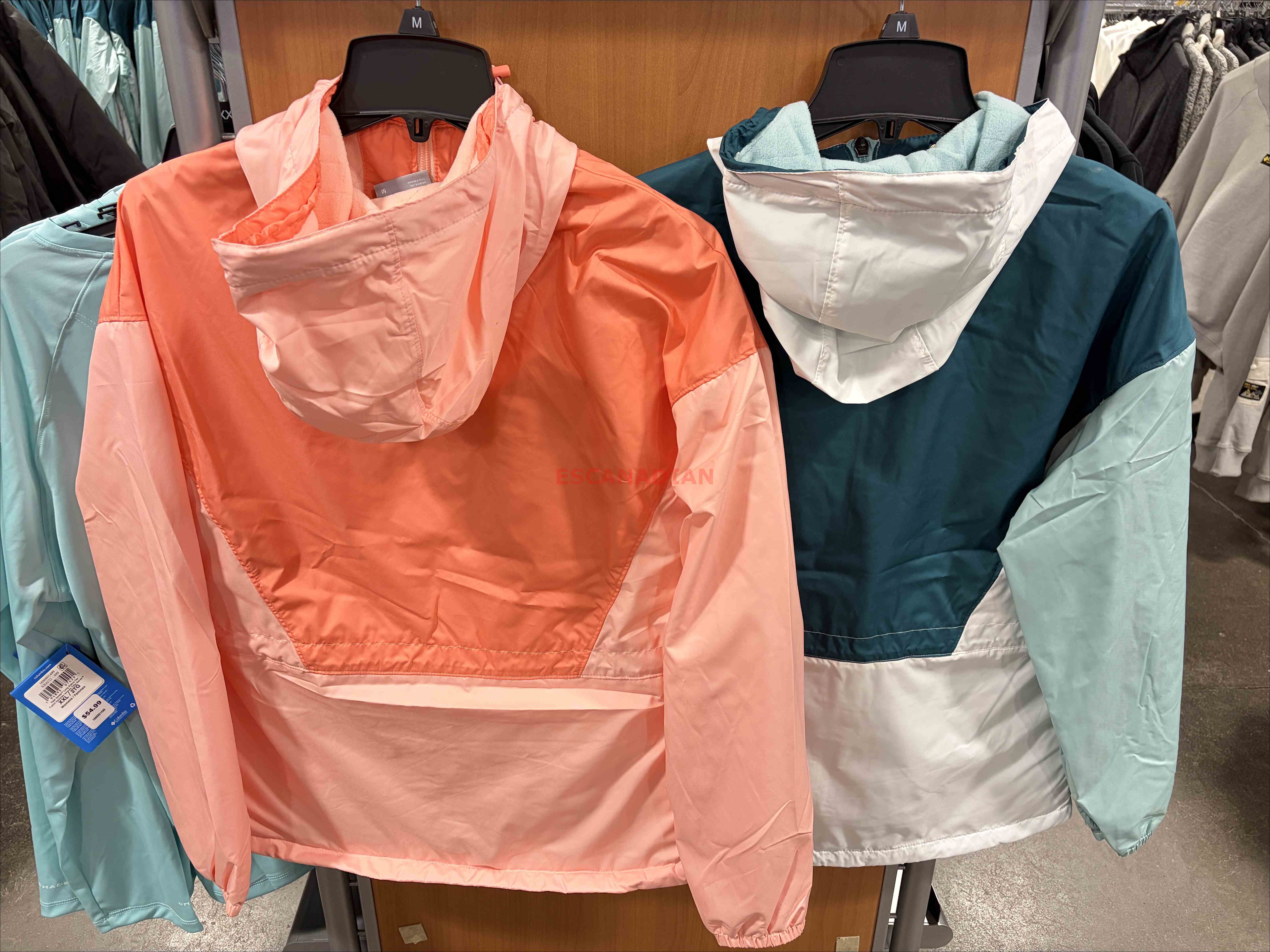 【限時】Columbia  女大人 厚款 內刷毛 連帽 衝鋒外套 (2色)