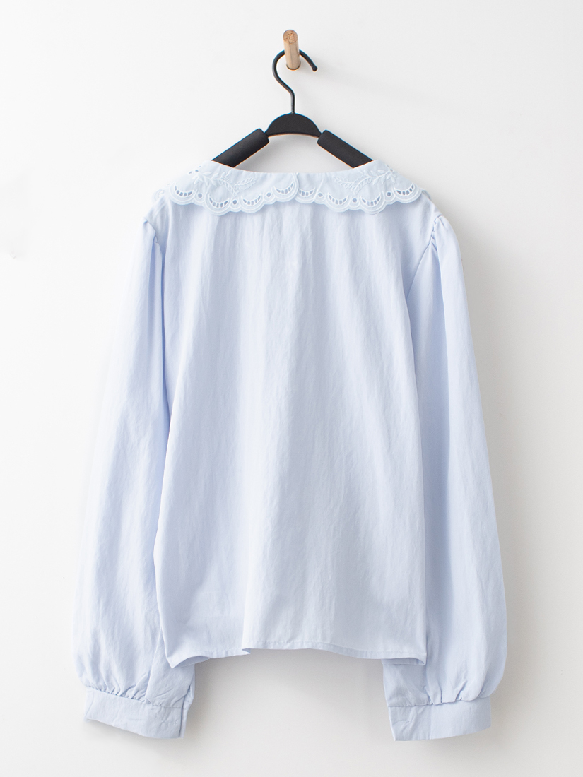 溫柔棉蕾絲繡花領壓褶開襟長袖襯衫