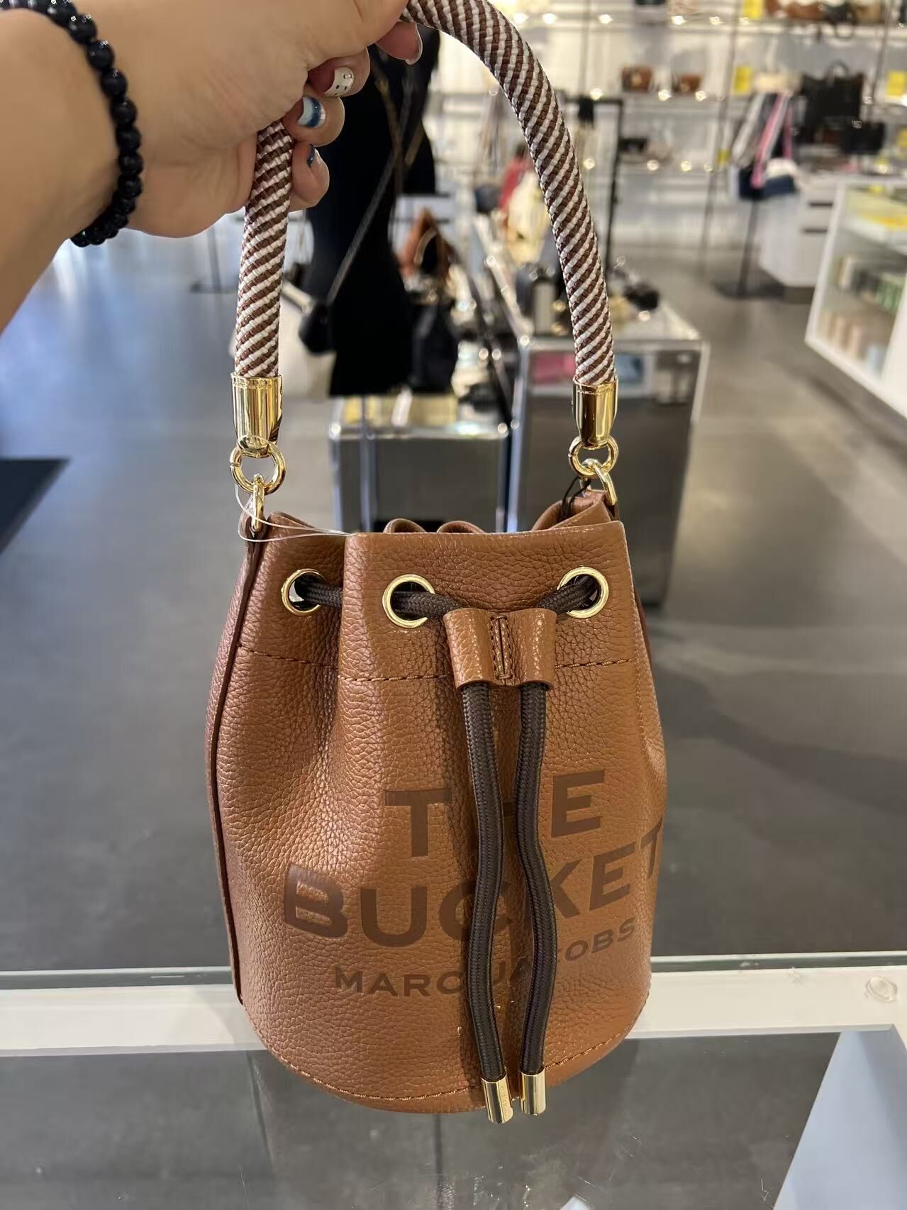 【直播】Marc Jacobs LX031299 水桶包 (棕色)