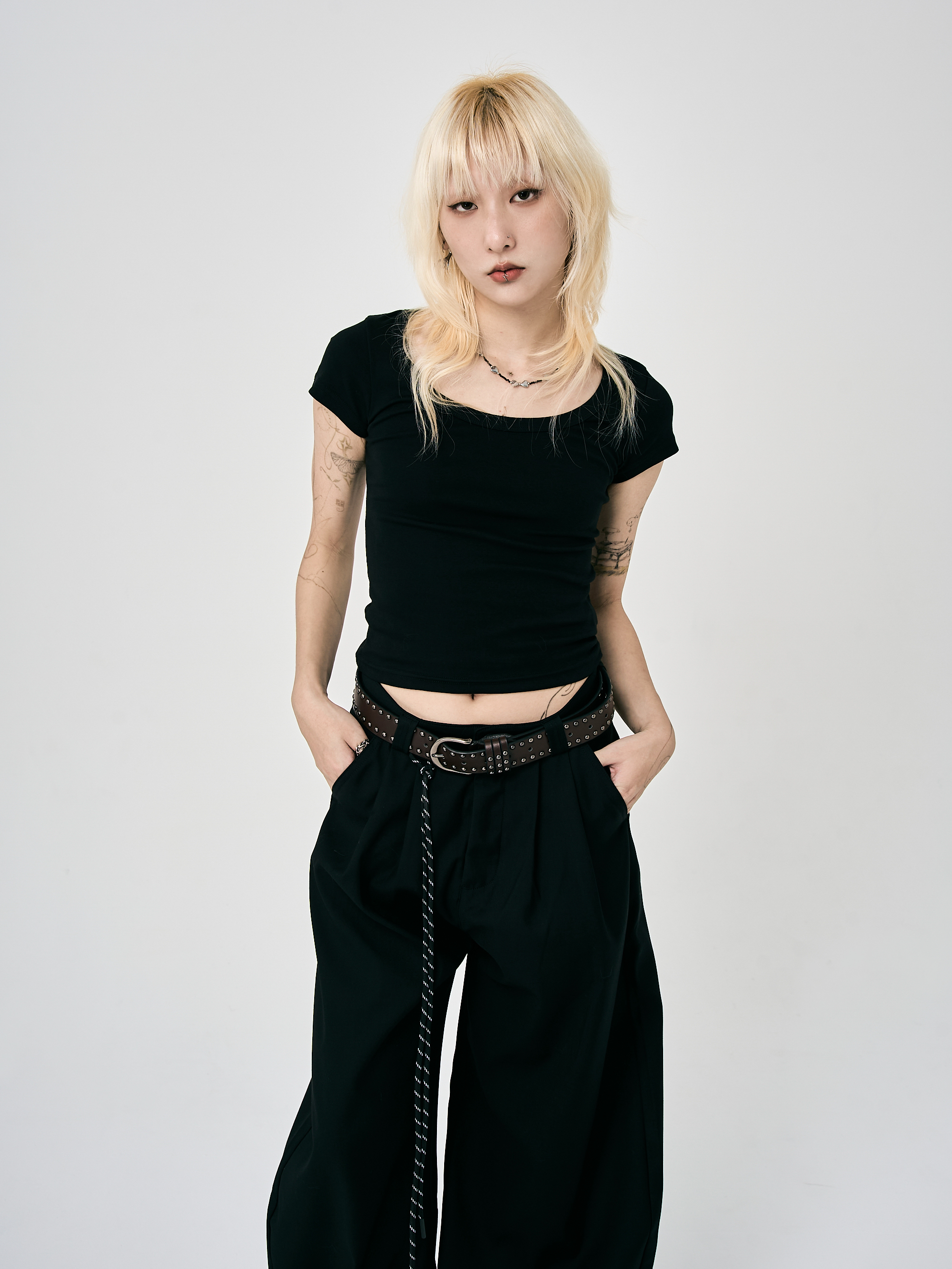 涼感彈力修身短袖-黑