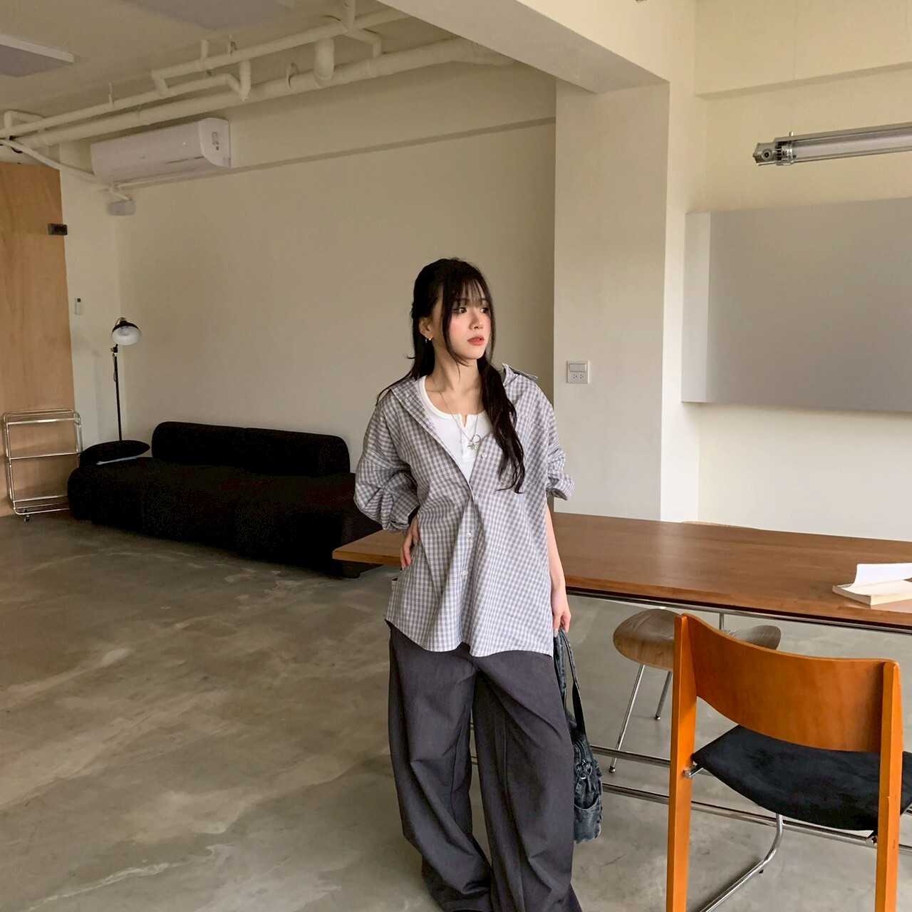 ISA_首爾日記 (model+1)單口袋格紋寬鬆襯_63021