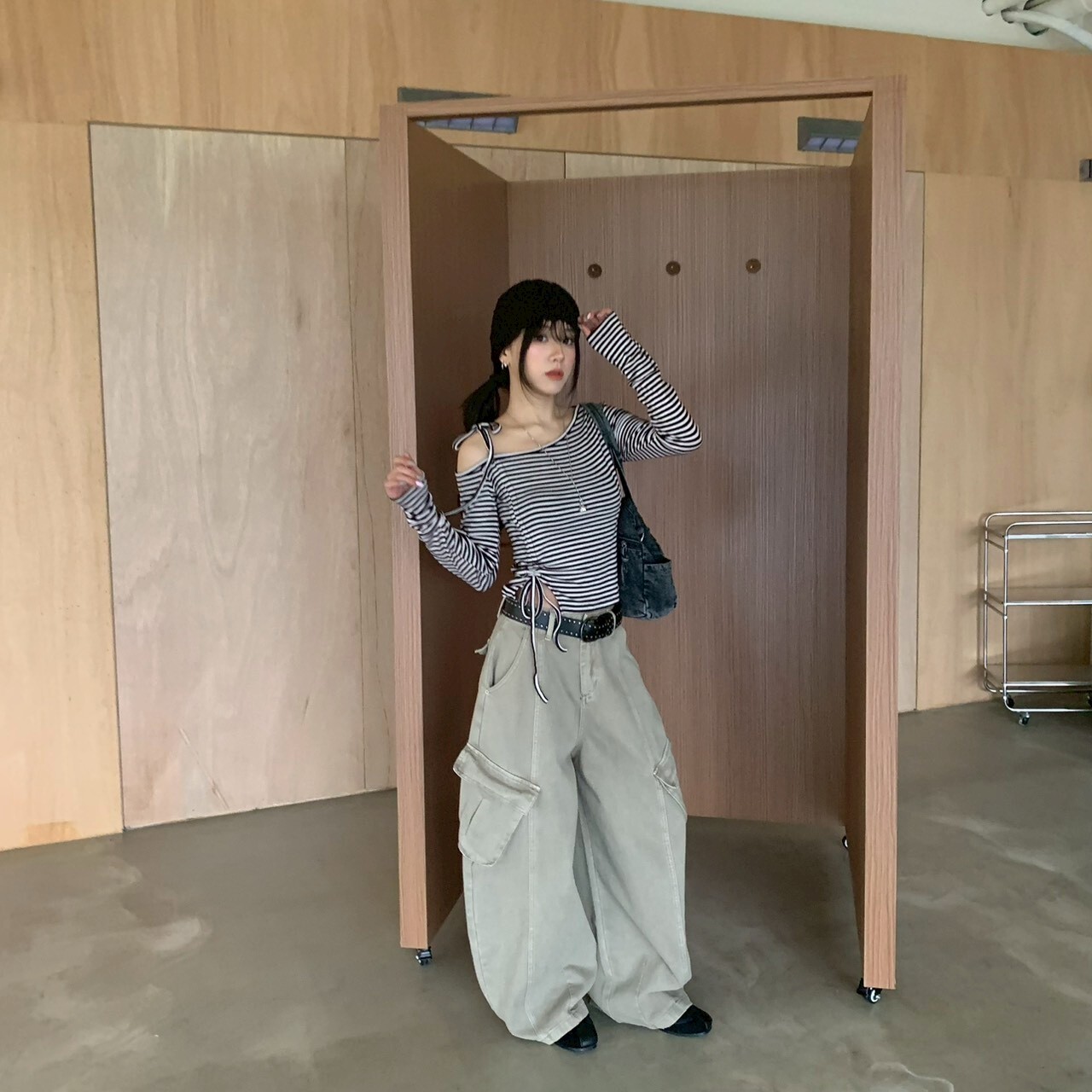 ISA_本期一定要買! 韓系街頭感大口袋彎刀褲_63023