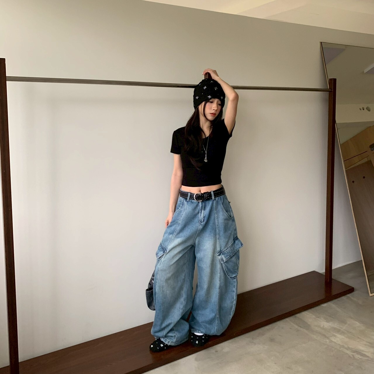 ISA_本期一定要買! 韓系街頭感大口袋彎刀褲_63023