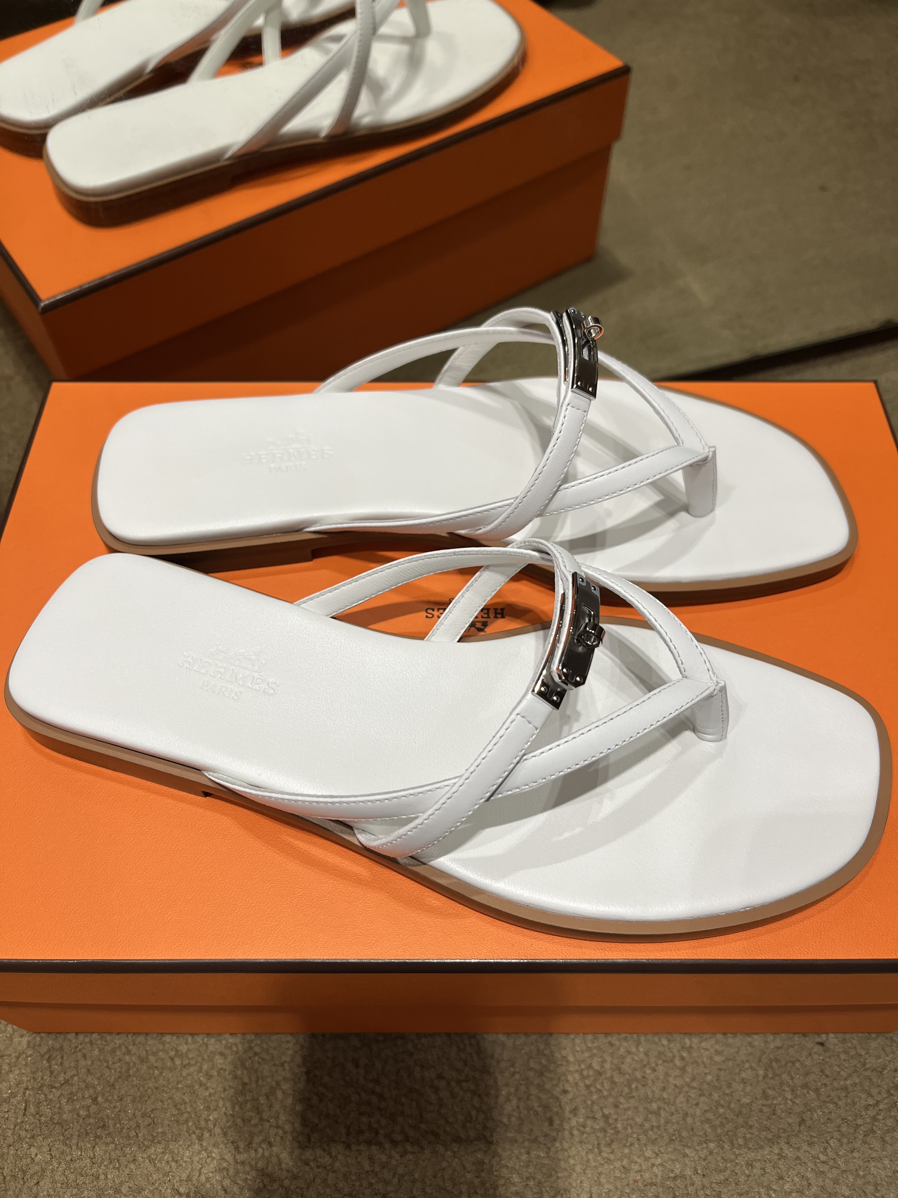 Miss sandal blanc(可預訂size)