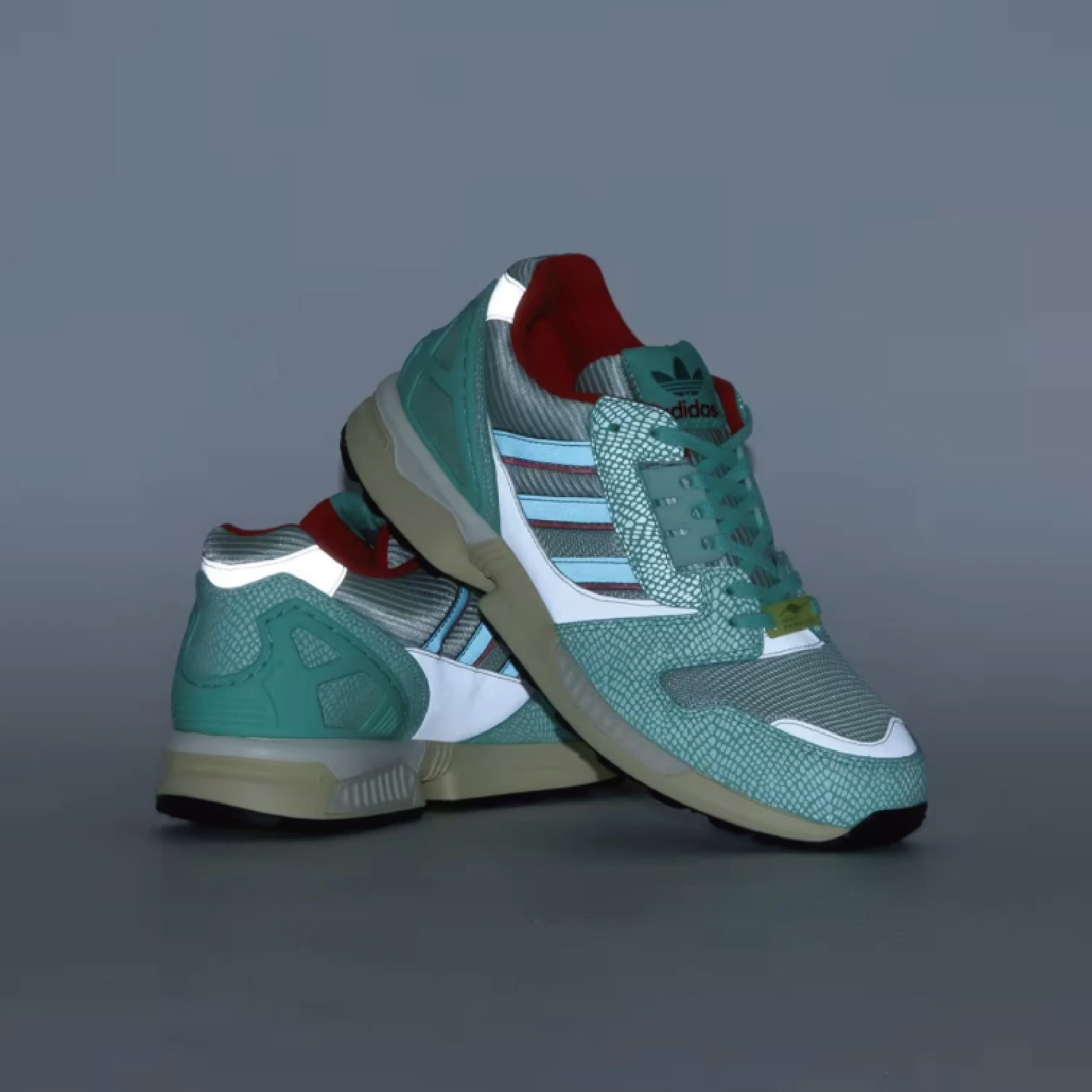 【 adidas x ATMOS ZX 8000 "G-SNK 11" 限量聯名鞋款 - 薄荷綠 】