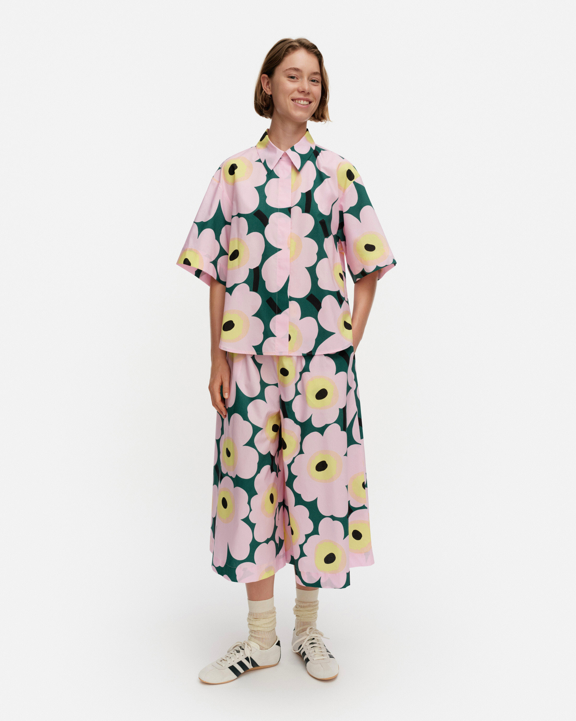 Ae Standardi Unikko 短袖襯衫