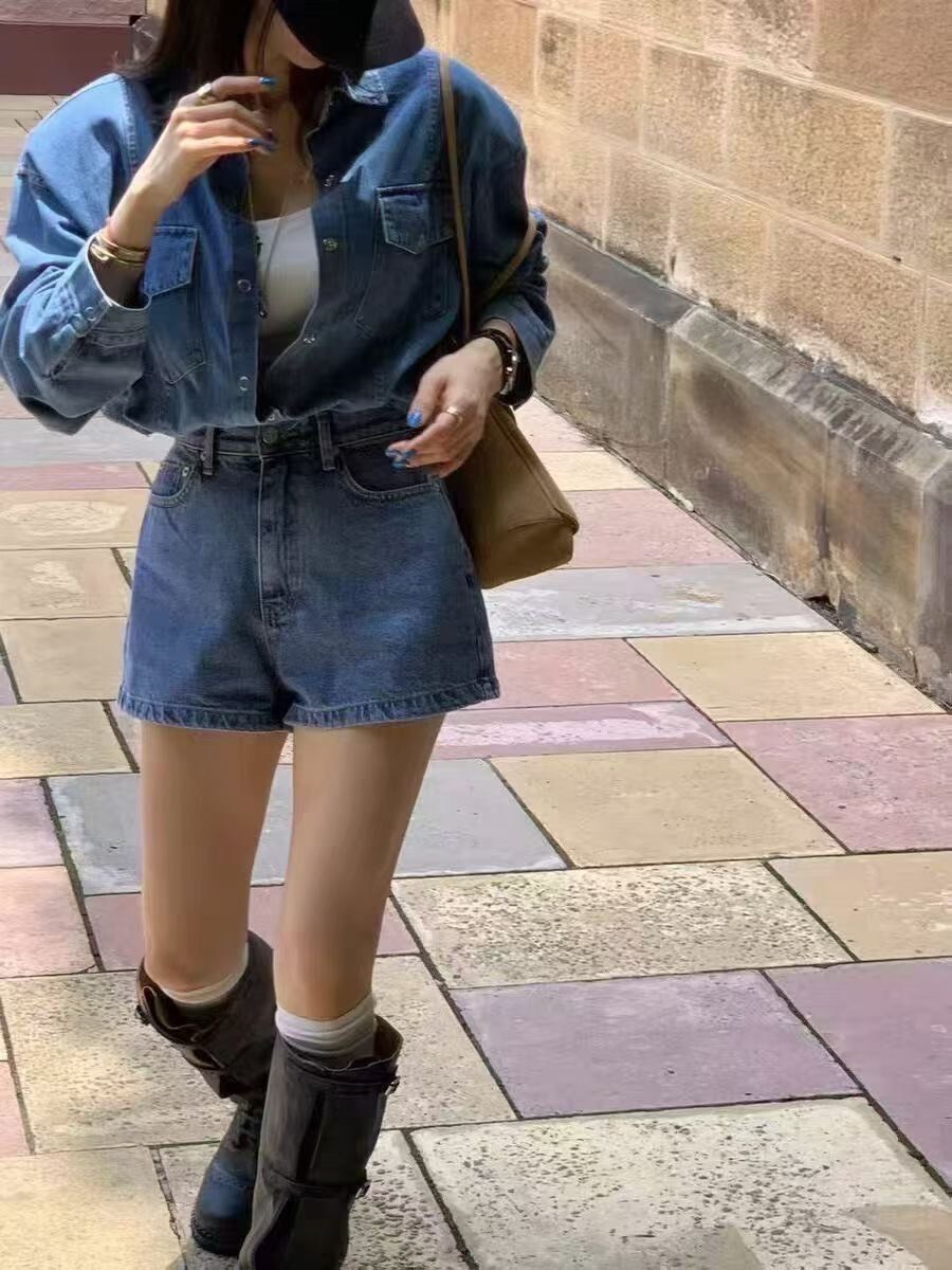 0168-後小皮標顯瘦牛仔短褲