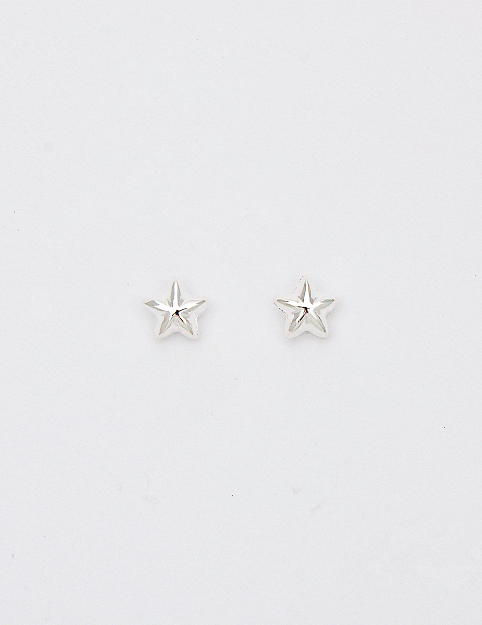 【925純銀】簡約許願星。針式耳環