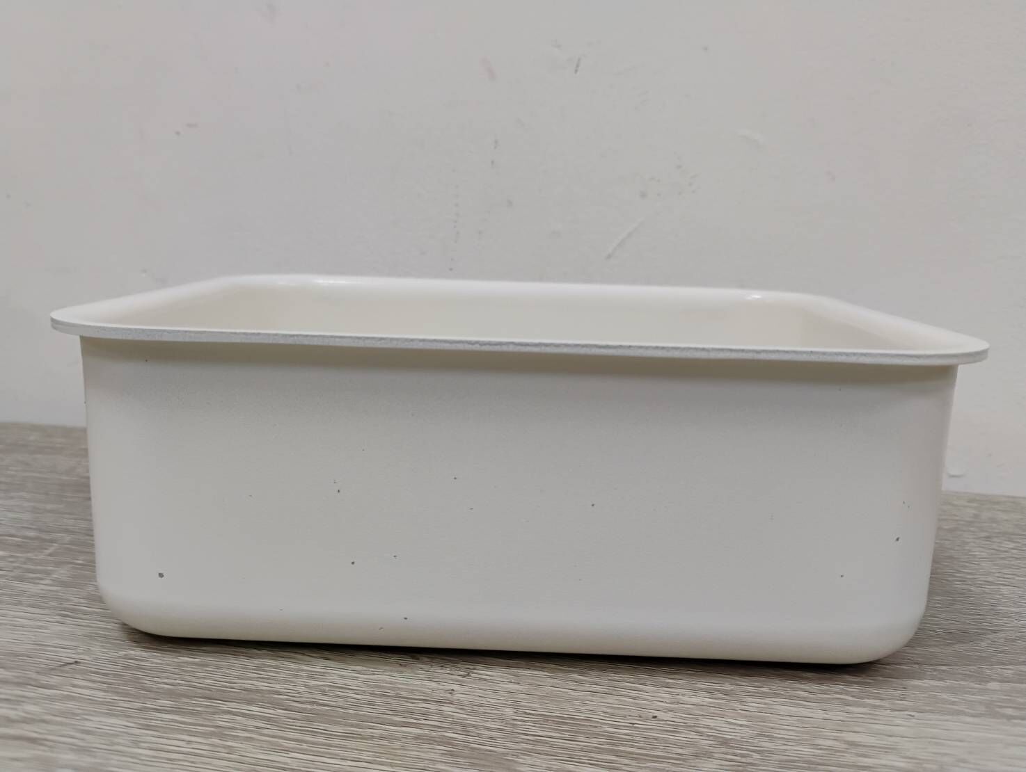 【福利瑕疵品售出，概不退換】  不沾石墨烯保鮮盒-L (1400ML) / 萬用蓋款-米白色