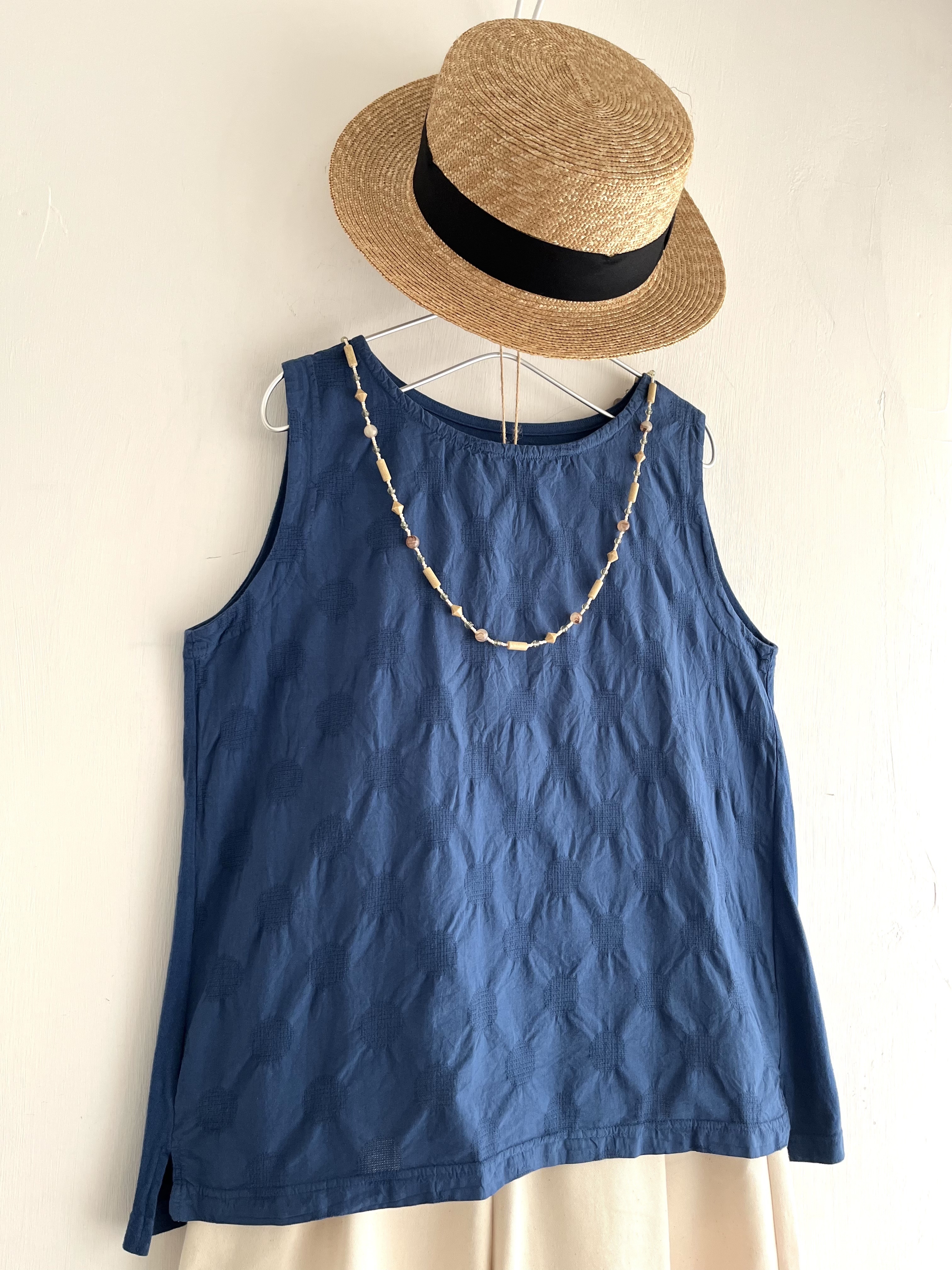 日本製藍色刺繡波波拼布背心