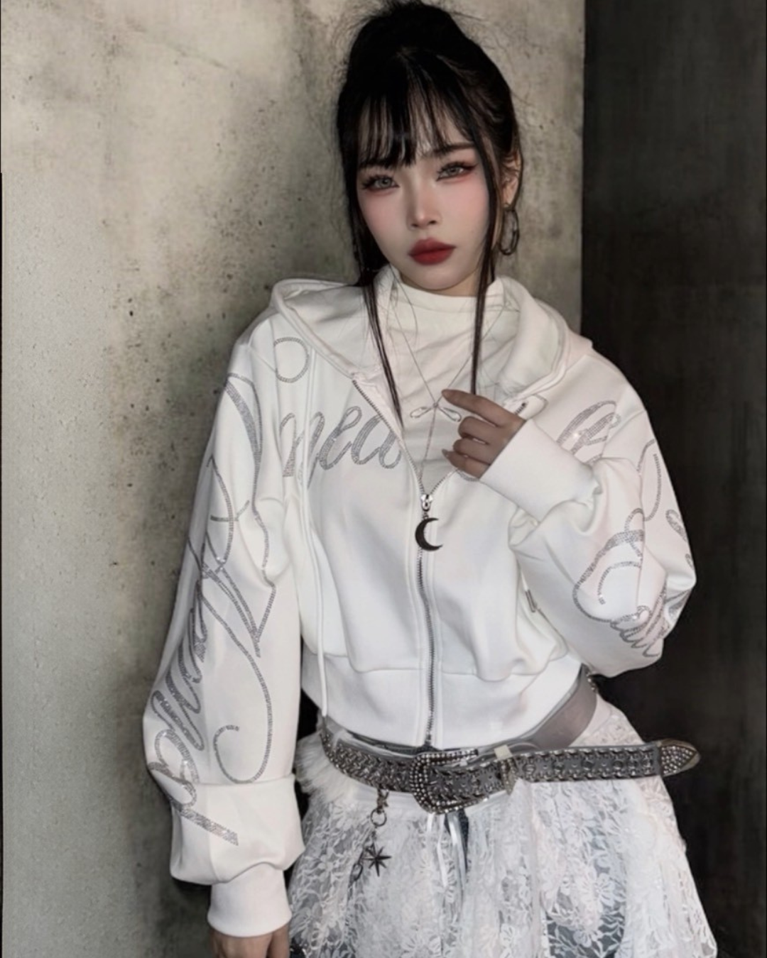 水鑽短版連帽外套