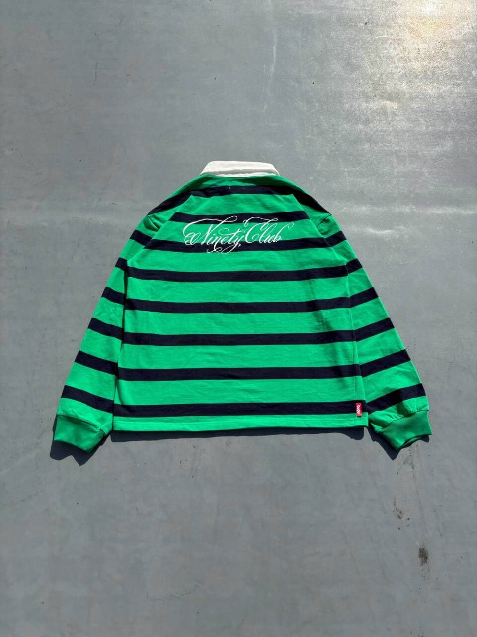 【9090】0314發售 性感標誌條紋橄欖球衫