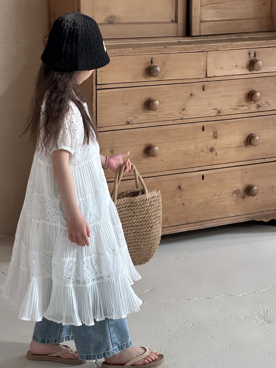 刺繡櫻桃牛仔寬褲