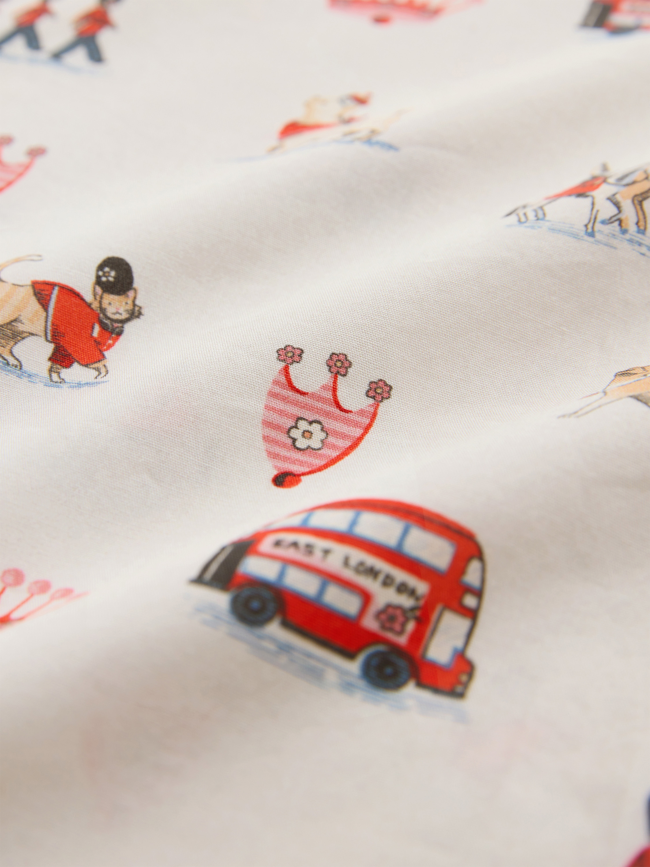 Queenies London 滾邊短袖短褲睡衣套組