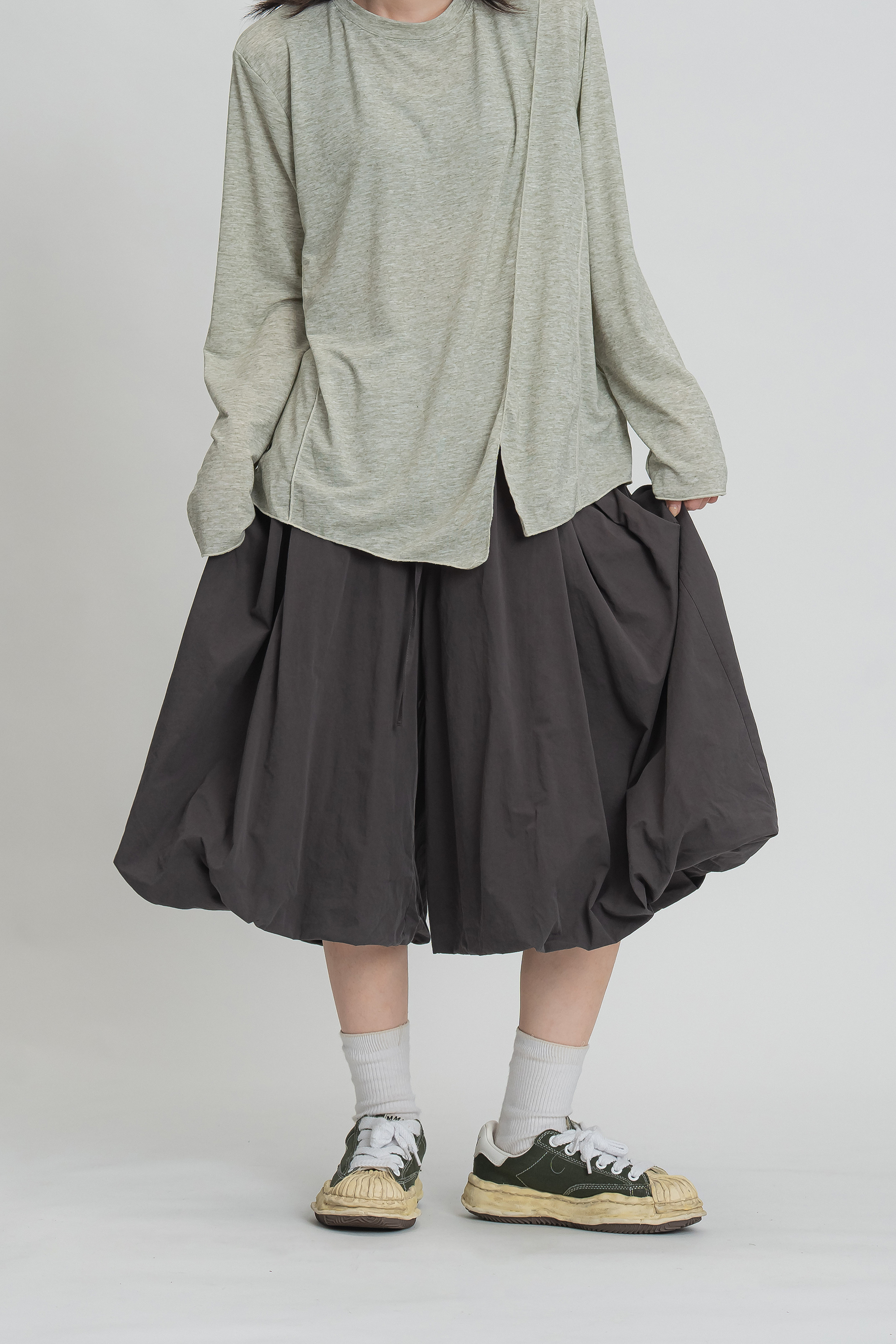 日日小花苞七分褲 4色