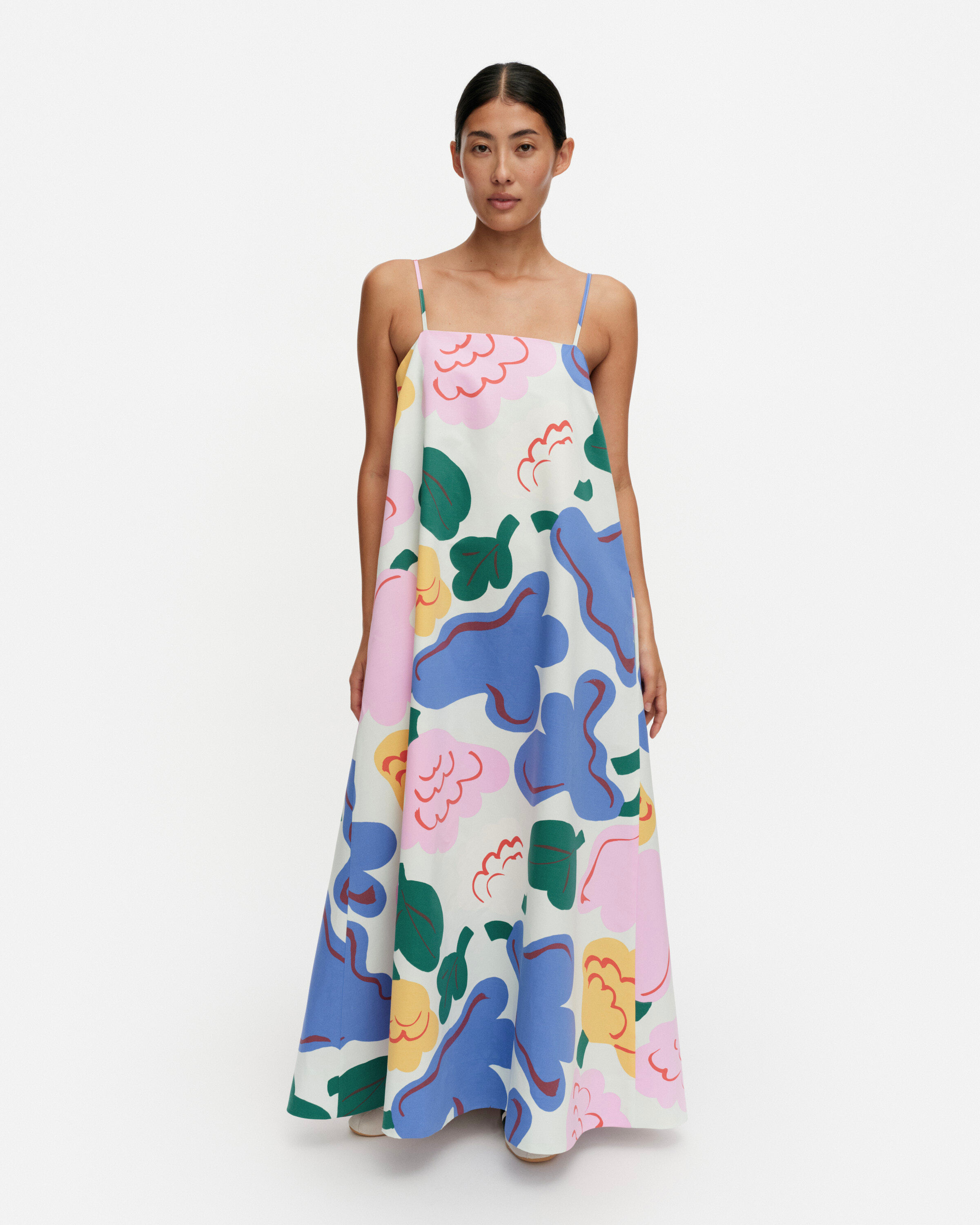 Sh Huvittaa Kukasta Kukkaan 洋裝