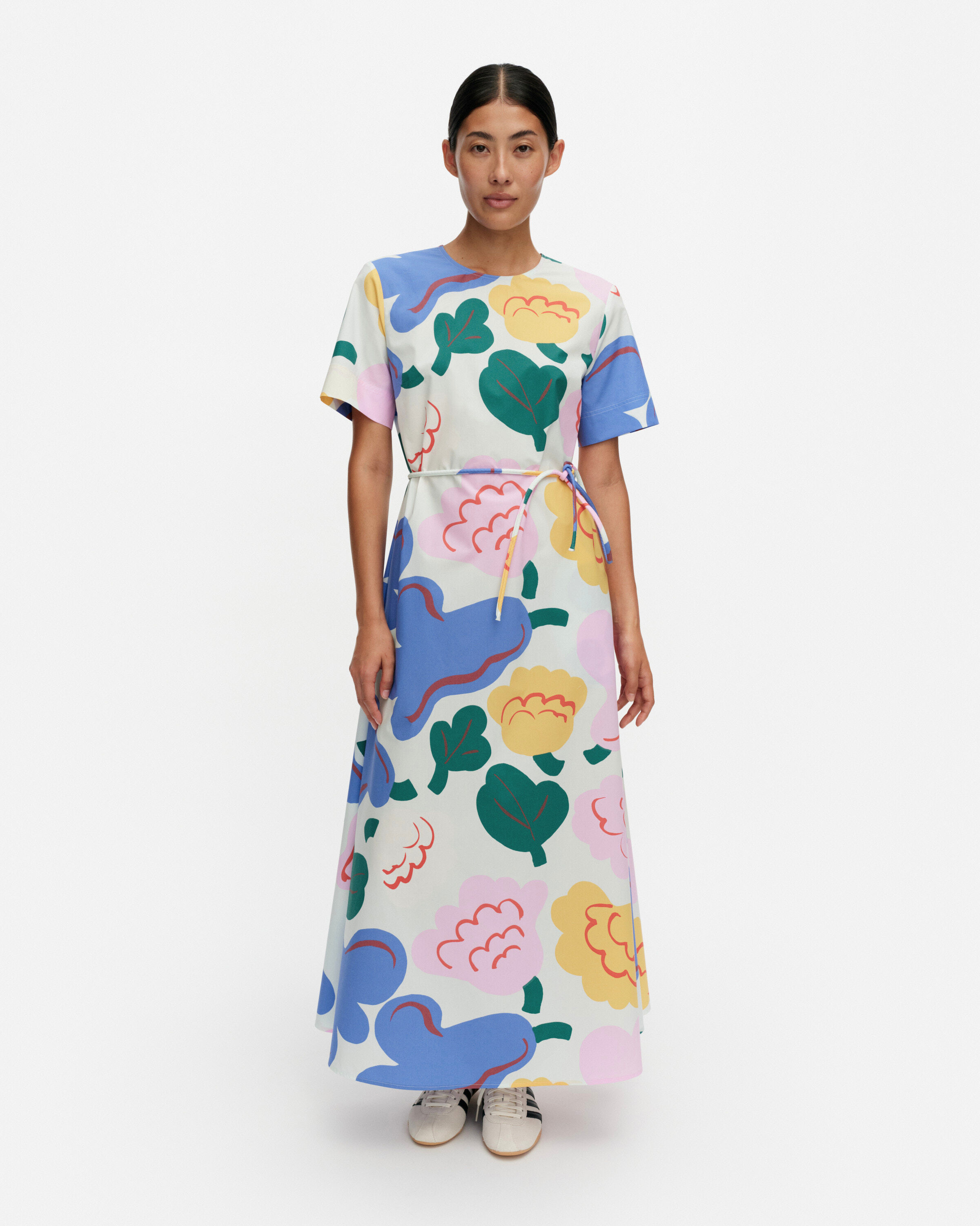 Sh Asetelma Kukasta Kukkaan 洋裝