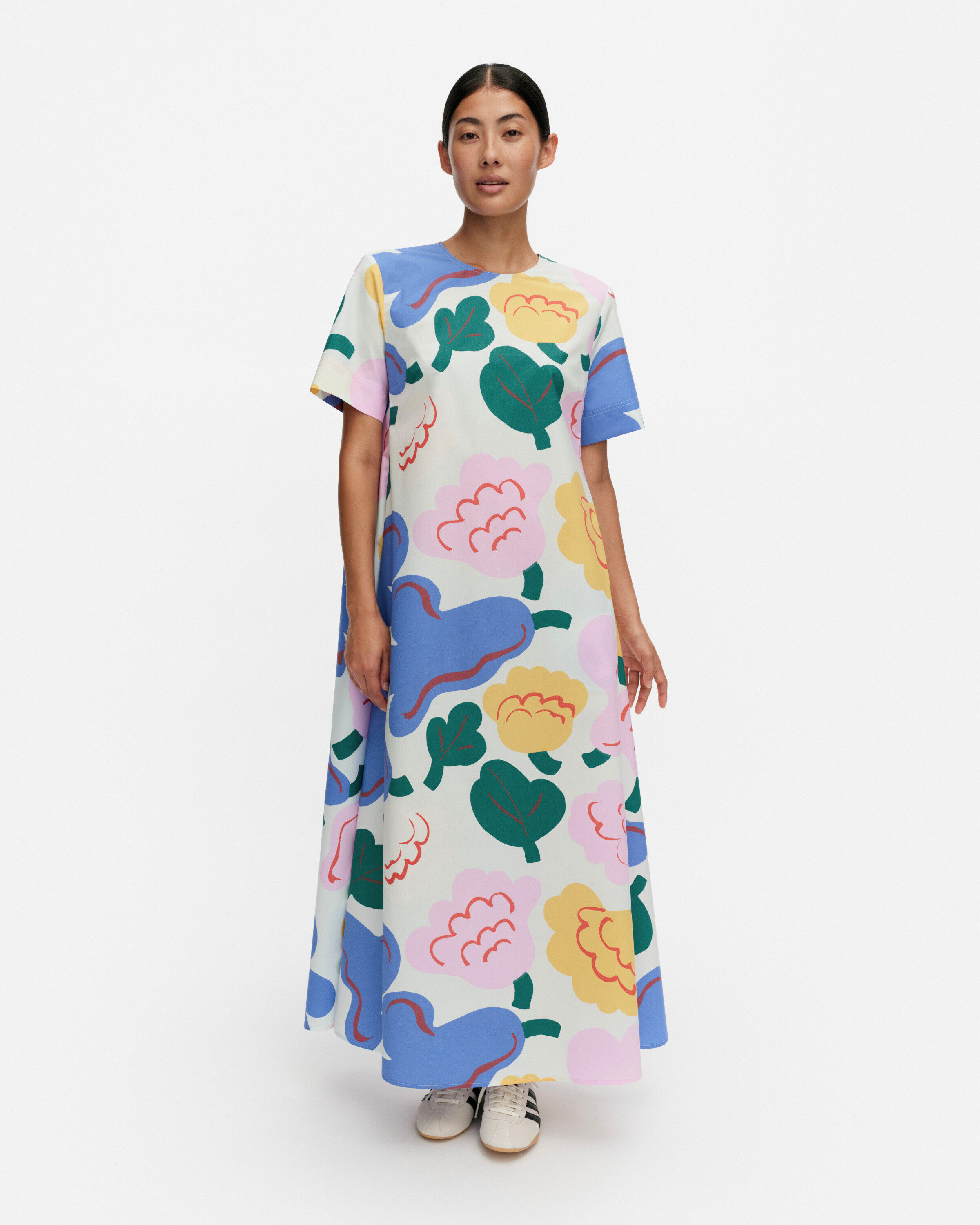 Sh Asetelma Kukasta Kukkaan 洋裝