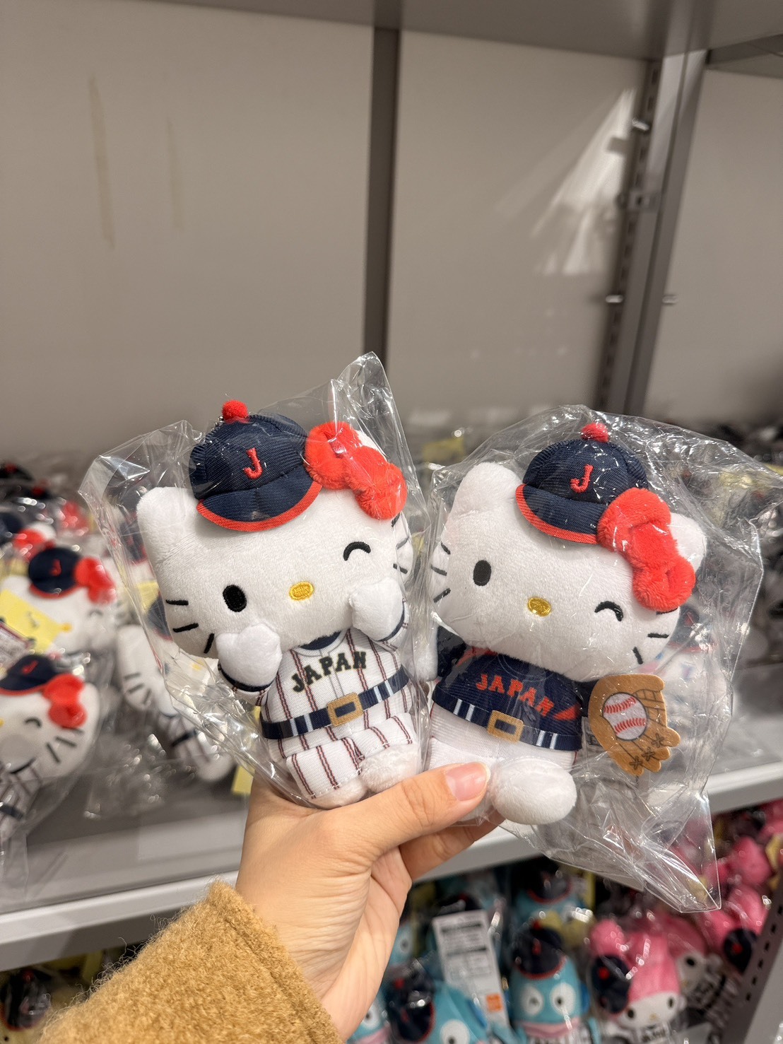 <限時三天只要$999!!>日本限定 三麗鷗 棒球 日本隊 娃娃 吊飾