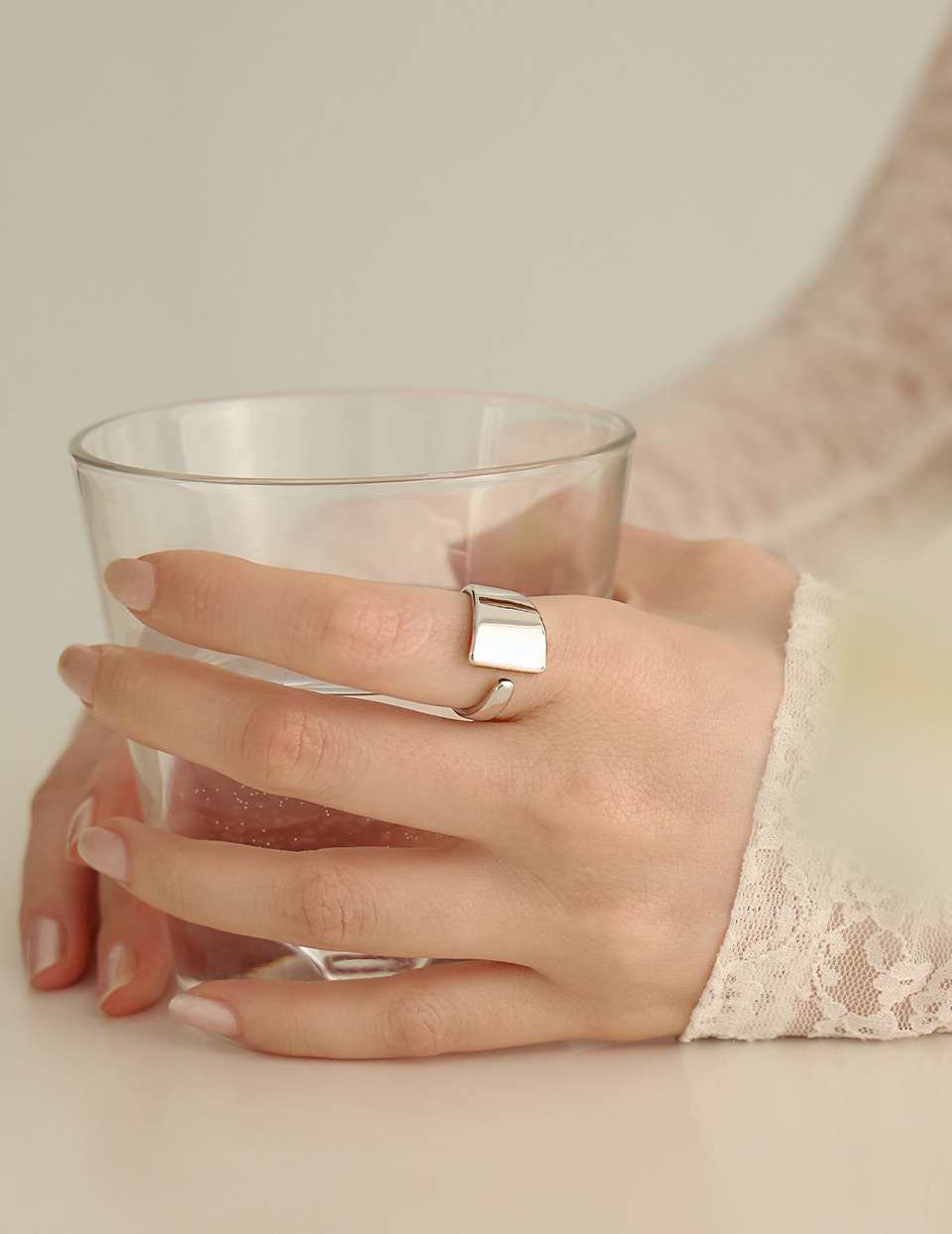 亮面寬版可調式戒指