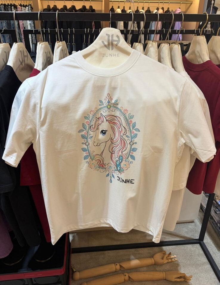 JN21 男女同款 胸44-51 長28.5 $188 買2件以上$178/1件 (送隨機頸鏈)