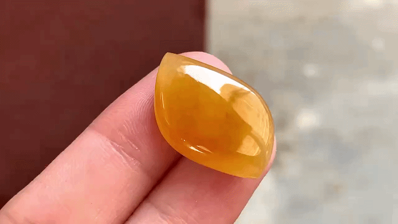 3745 翡翠黃金隨形