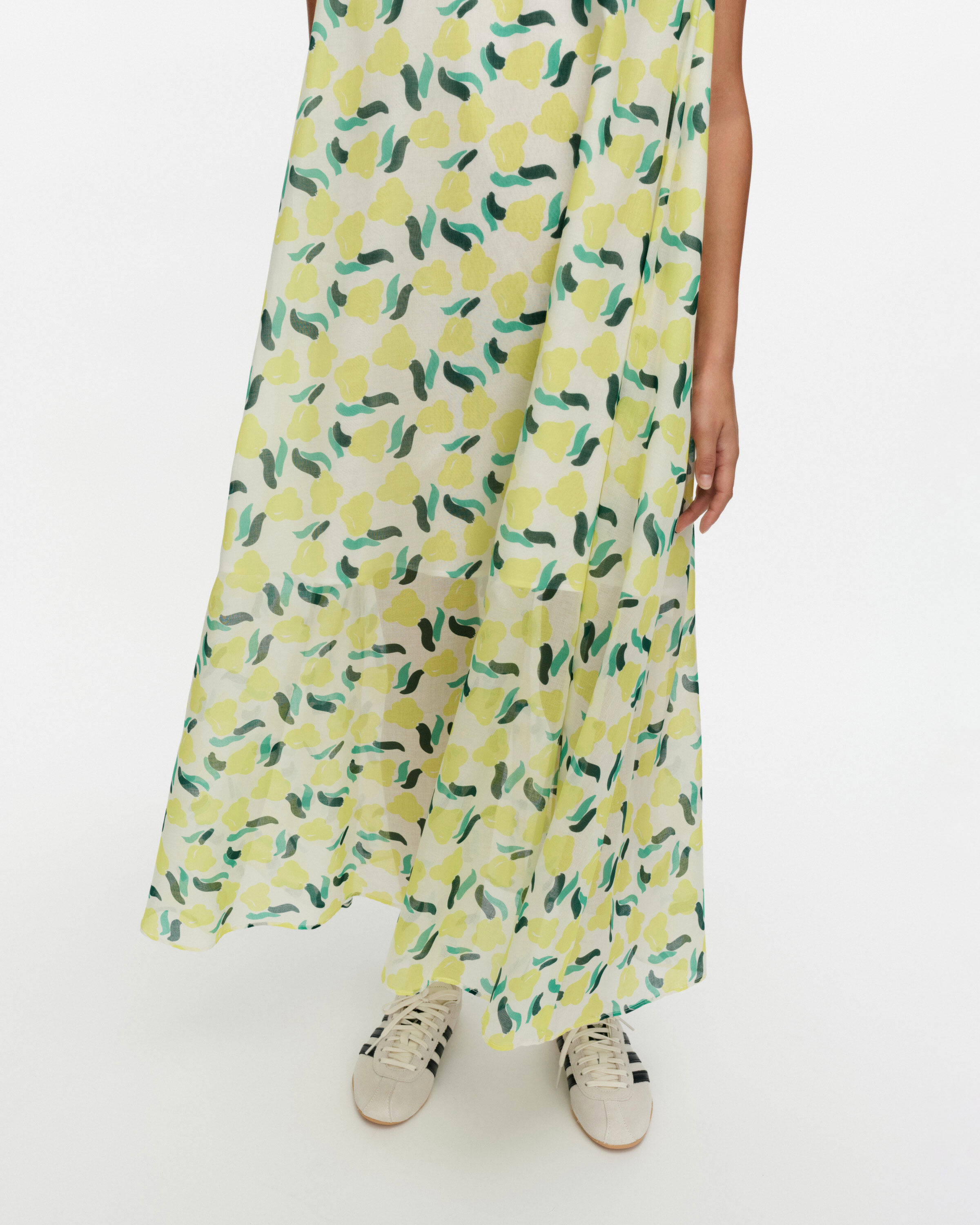 Sh Piirroot Lemmitty 洋裝