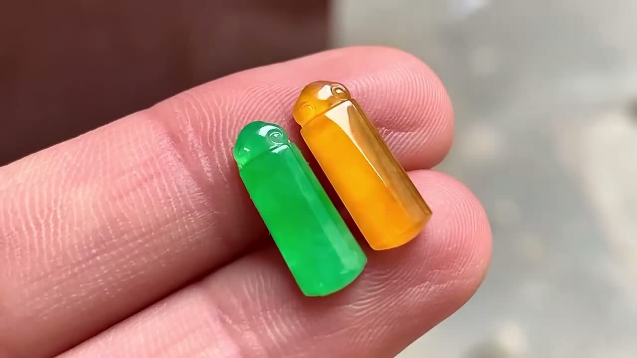 翡翠滿色黃金無事牌一對,天然翡翠A玉, 緬甸玉, Jade, Jadeite