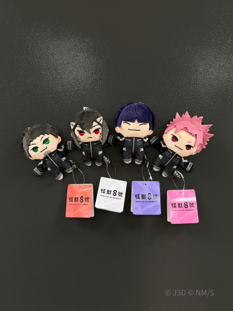 怪獸8號 磁鐵玩偶吊飾 米娜