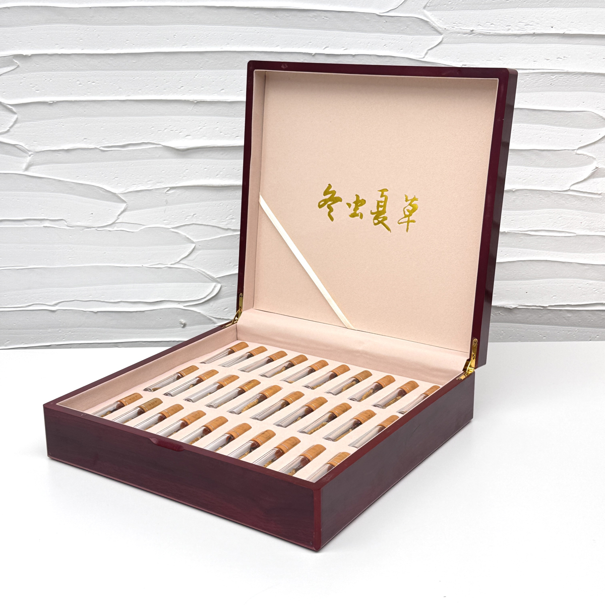 【O My Zhop x 新彊好貨 0316 】[ZS02] 西藏AA級正品西藏野生冬蟲草 30條/木禮盒 (10g), 送2g波斯藏紅花