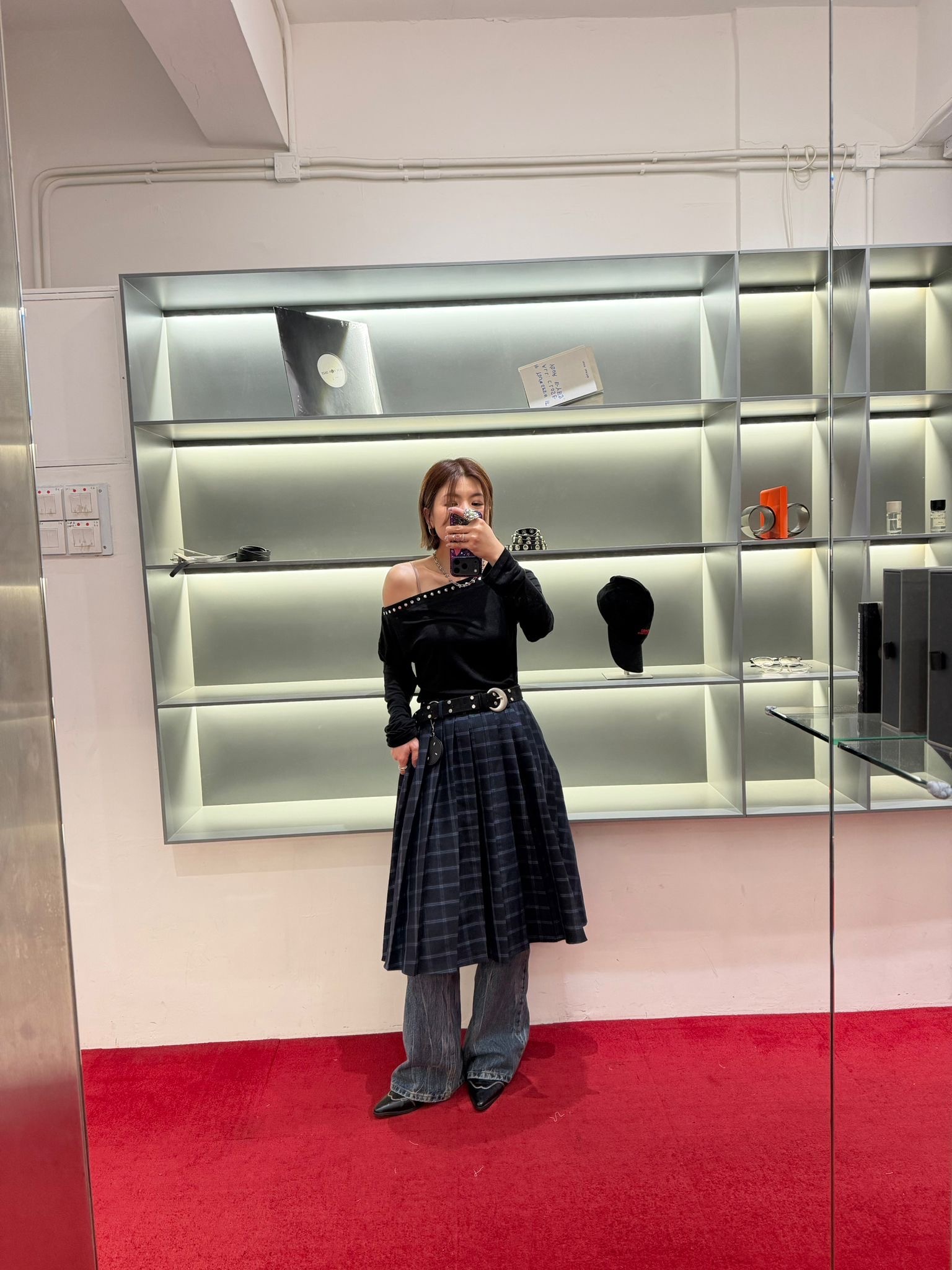 Checked studs belt set a line skirt