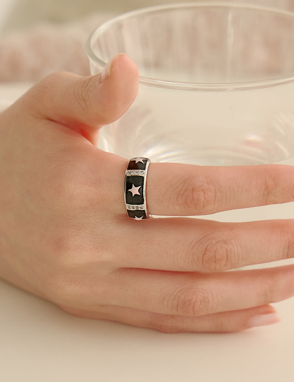 率性星芒鋯石戒指