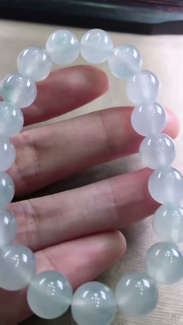 37340 翡翠手串 (10.1mm直徑)