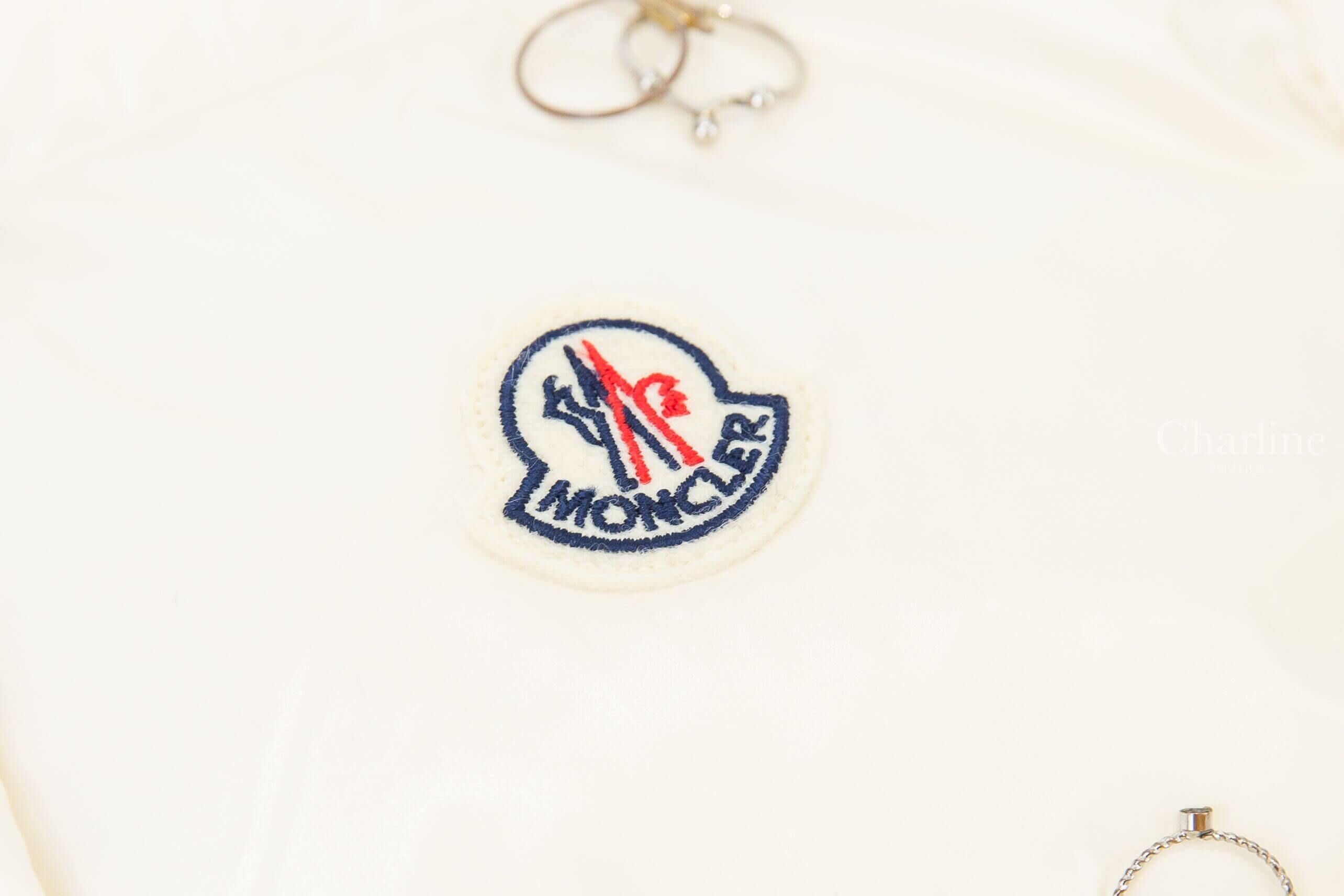 Moncler Badia Down Gilet 白色小立領奶茶色內裡白色圓釦羽絨背心