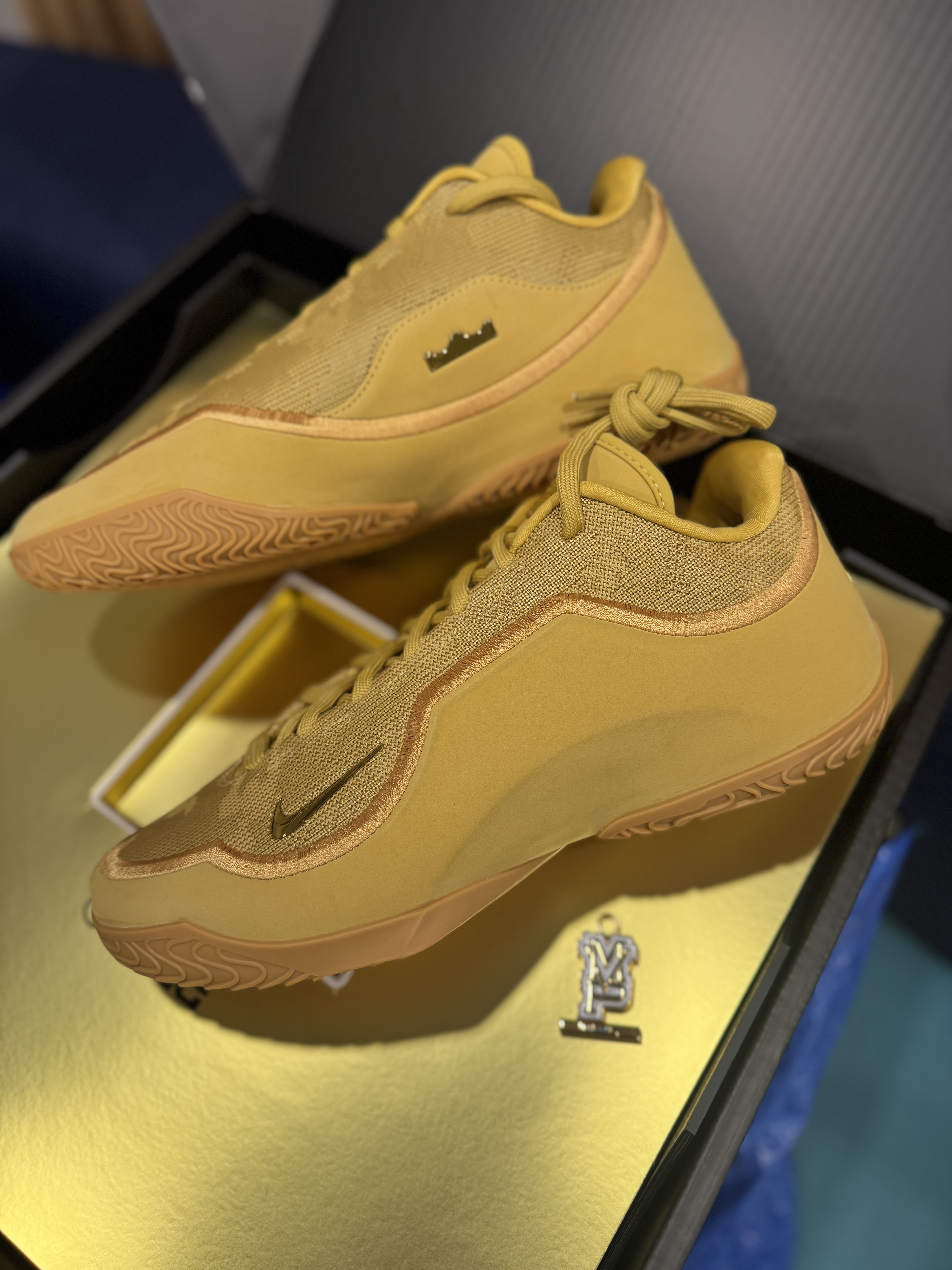 男鞋 NIKE LEBRON 23 'Honor Society' 金色 緩震 實戰 運動 籃球鞋【IH1514-701】LBJ23 LBJ