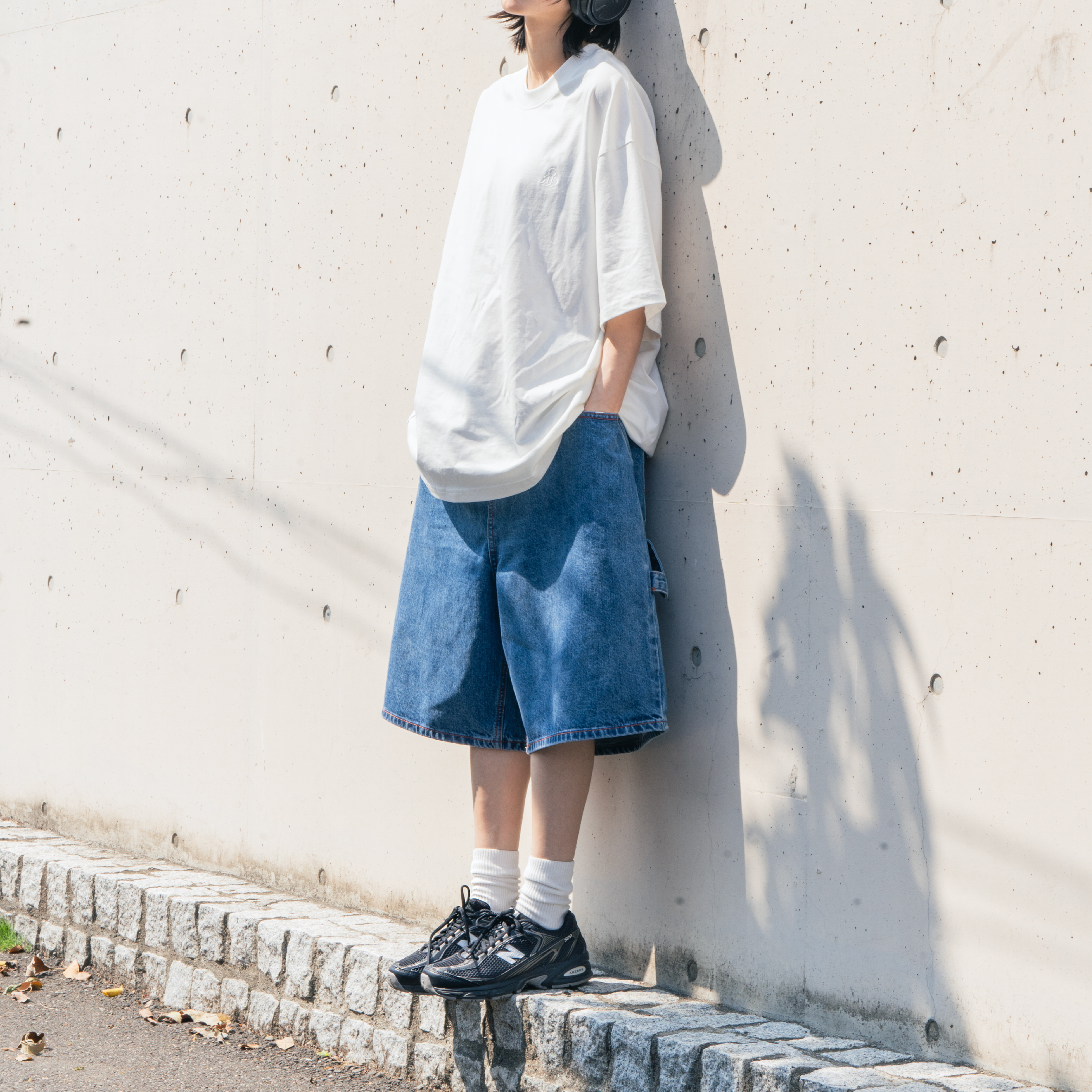 ORDINARY Logo Fade Denim Shorts 六分Logo水洗牛仔短褲