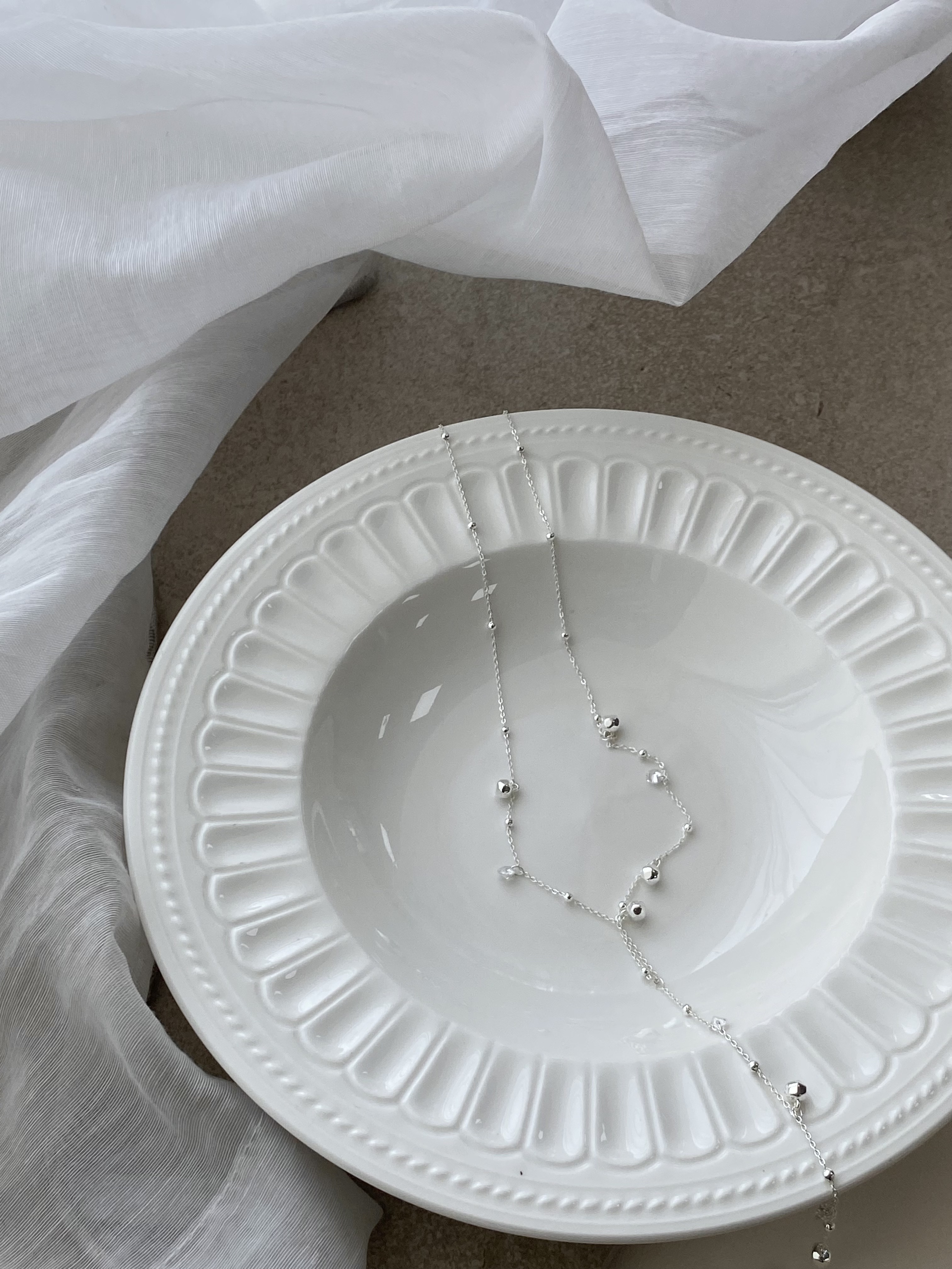 微光碎石鑽鎖骨鍊