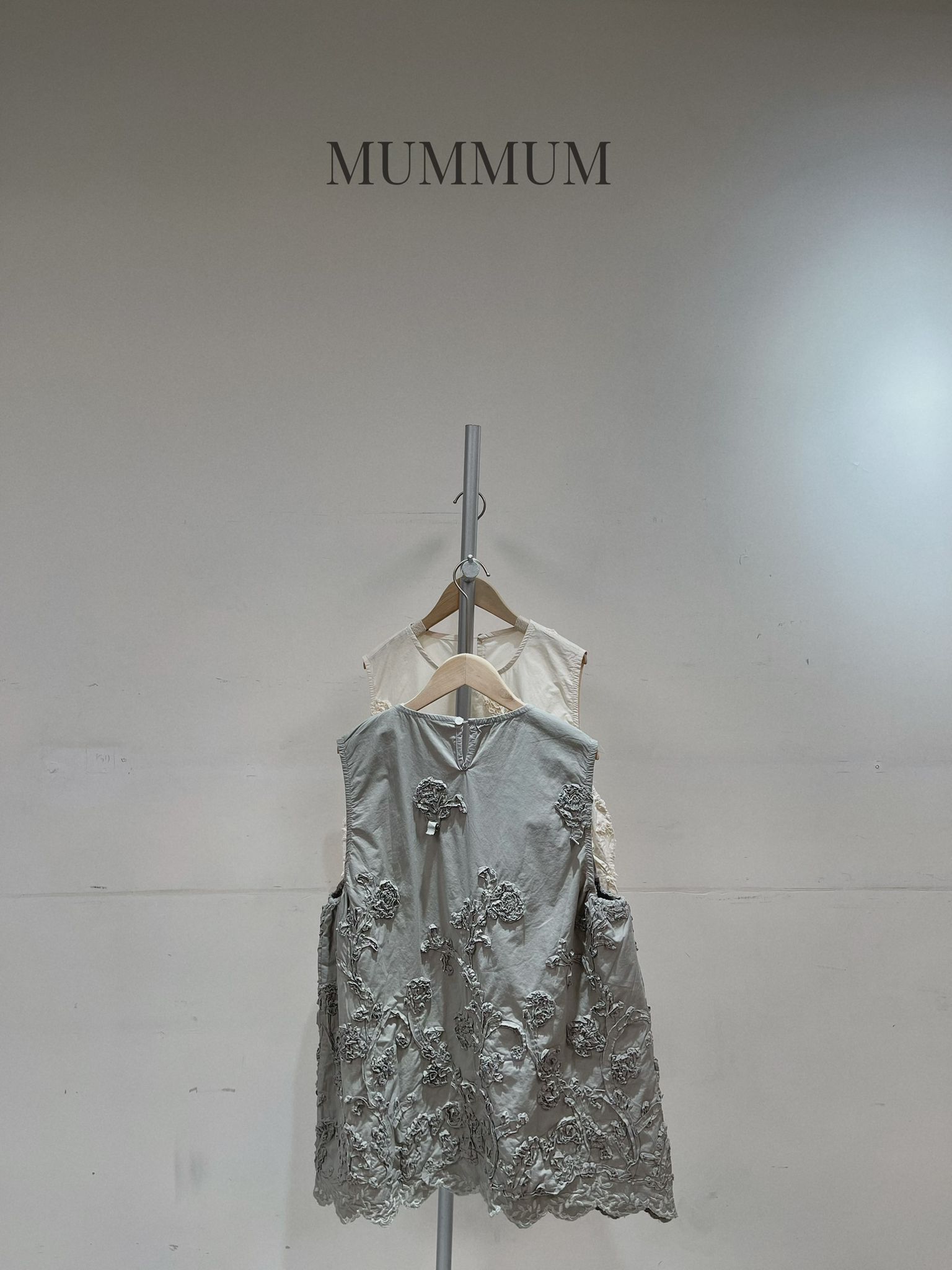 0213163a/甜美立體仿真花背心 44/51/28