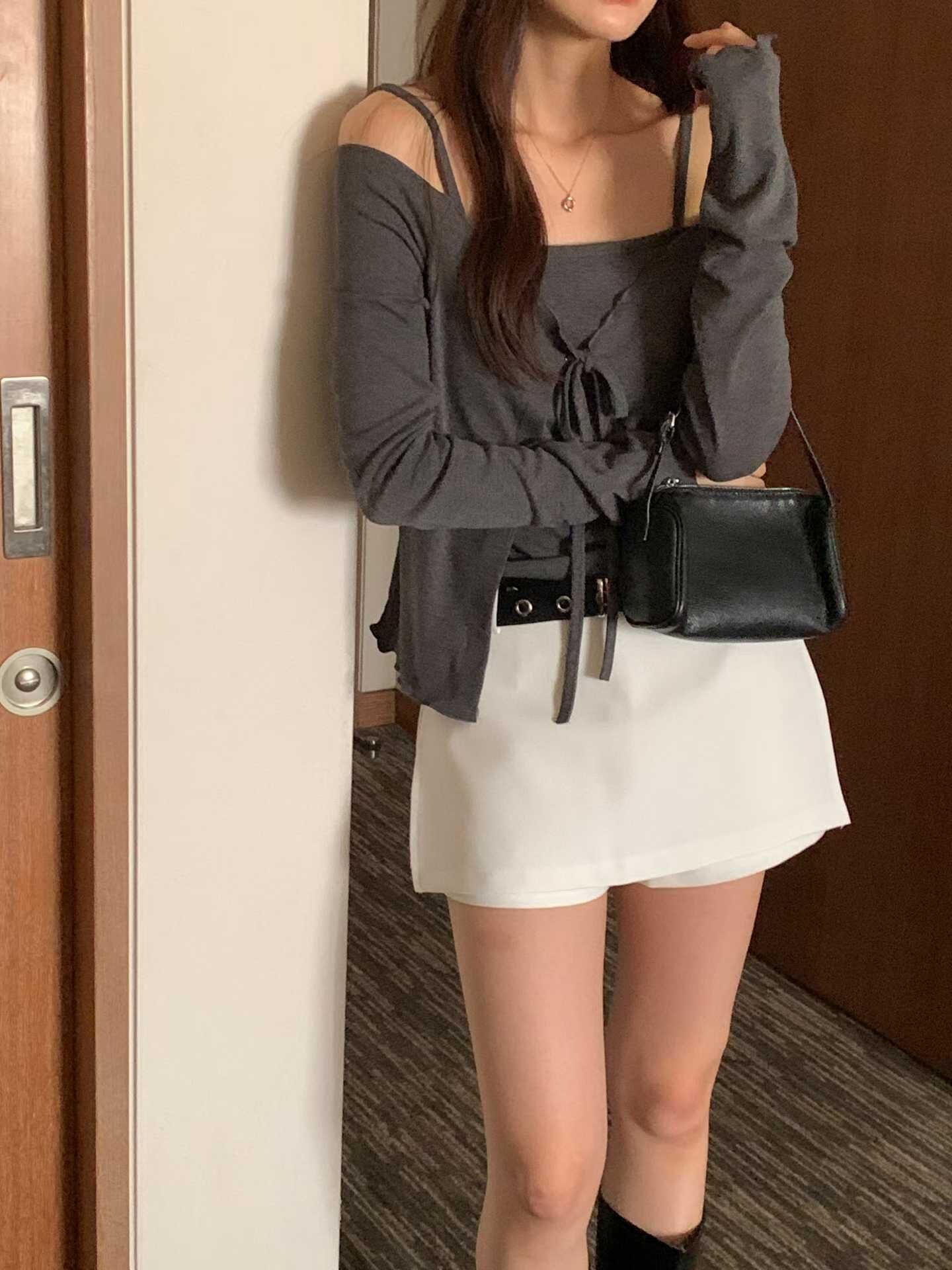 #05_ 層次感兩件式上衣(灰色/白色/黑色)