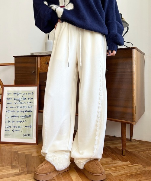 日系品牌服飾 moment+ 側邊蕾絲抽繩運動棉褲 運動褲 棉褲 蕾絲 長褲 寬褲 直筒褲 休閒褲 3色(任買兩件711免運)/預購