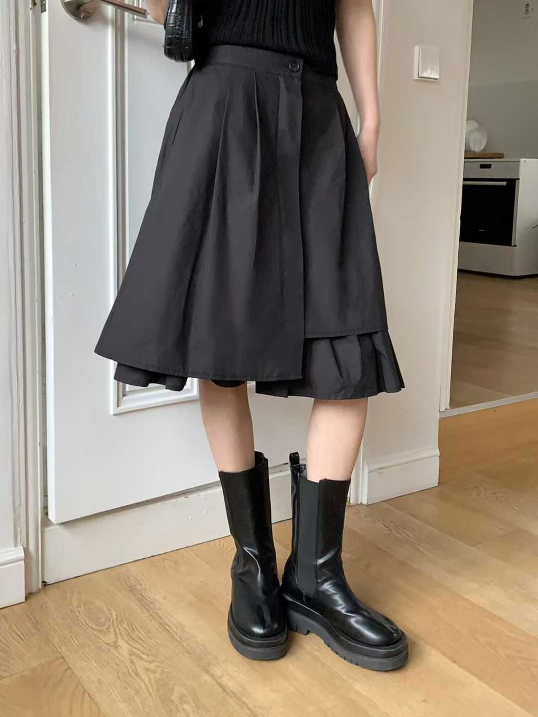 #07_不規則雙層假兩件百褶裙 (象牙色/黑色)