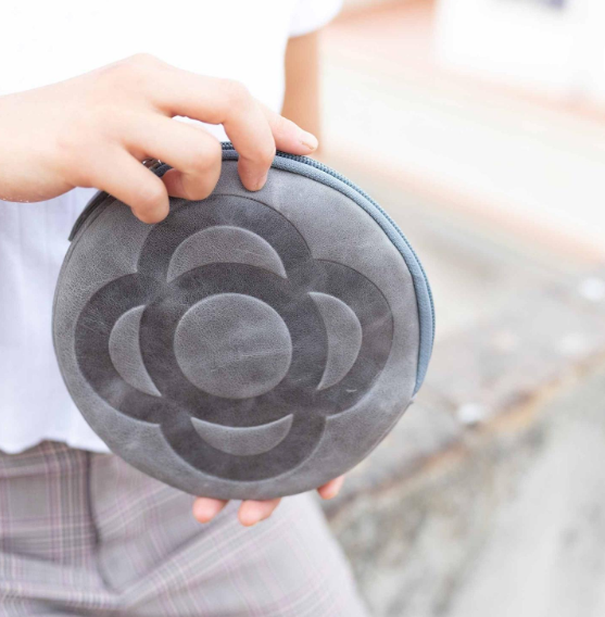 西班牙代購 Barcelona Modernisme Route Leather Purse