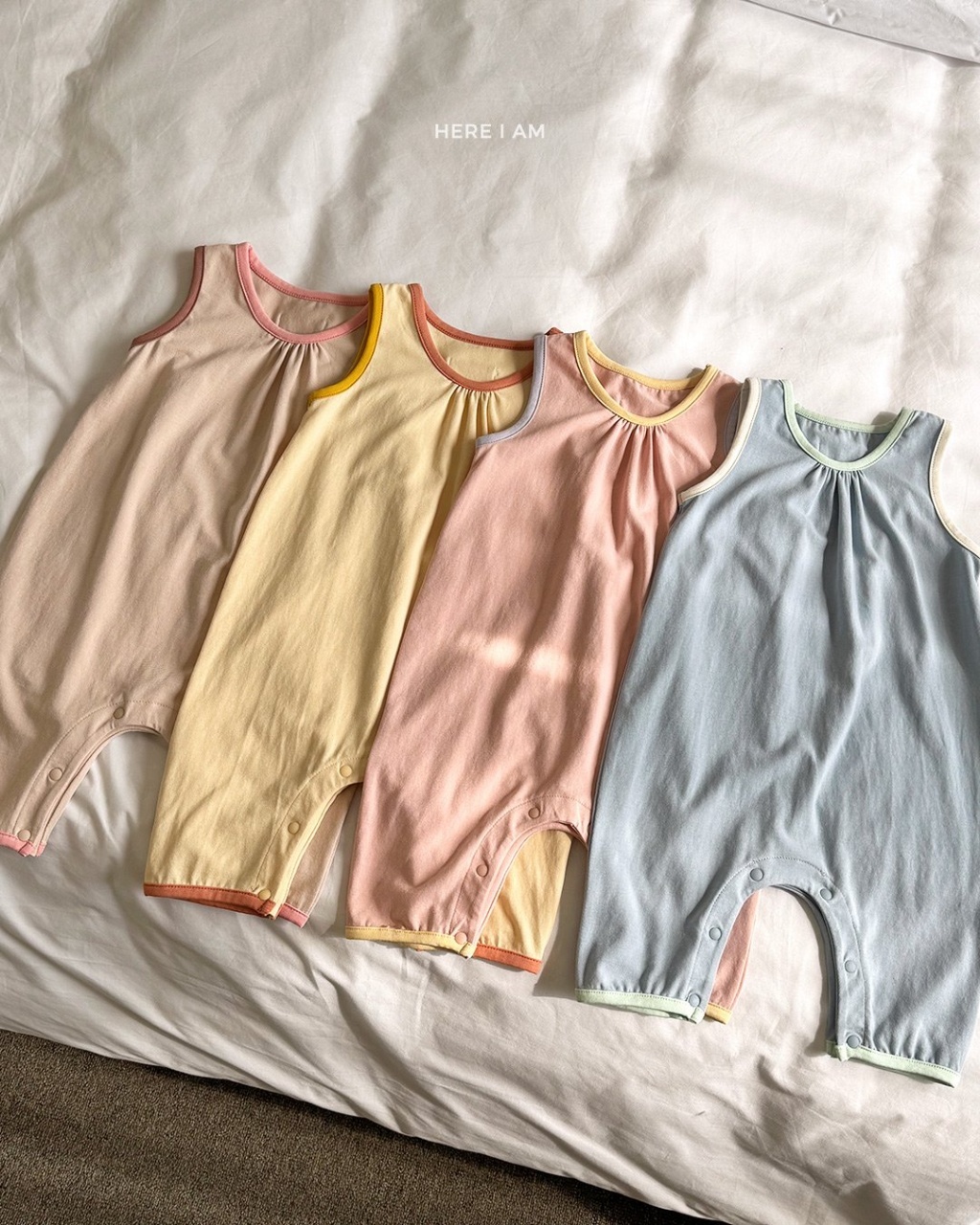 韓國🇰🇷HERE I AM 素色滾邊背心連身褲(12m-M)