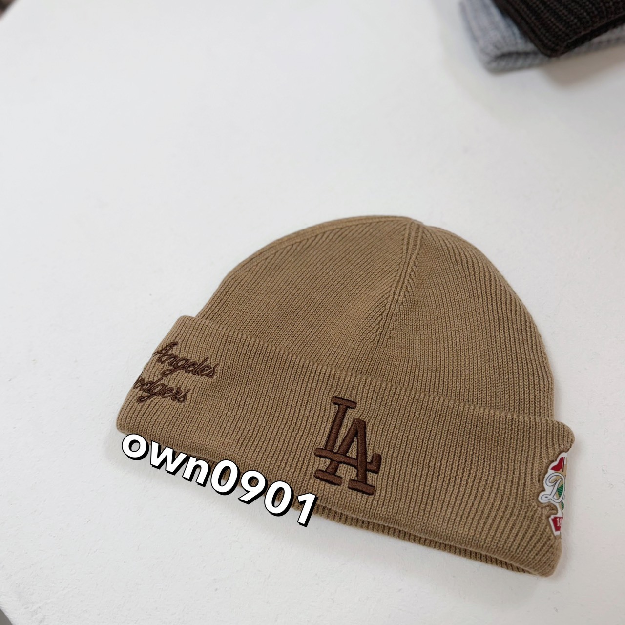【OWN】MLB Korea 毛帽 Karina 同款 新品 刺繡 秋冬 經典LOGO 不分男女 卡其 棕色