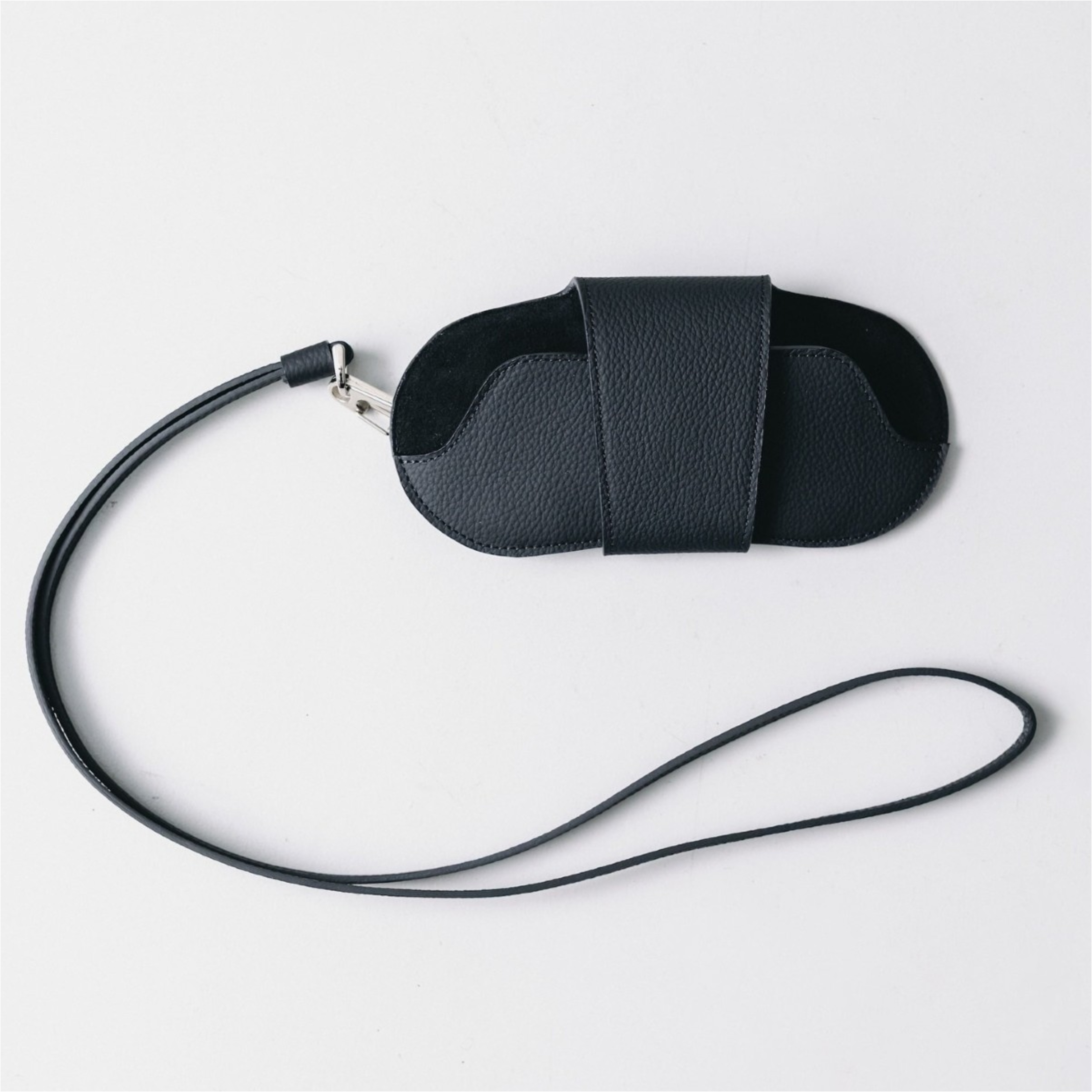2026SS CLESSTE LEATHER GLASSES HOLDER 眼鏡 眼鏡掛繩 眼鏡包 CLS-AC-2601