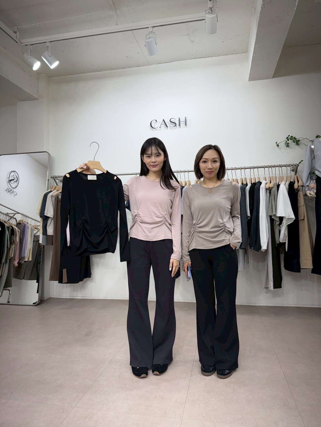 CA6005 抓皺弧線上衣